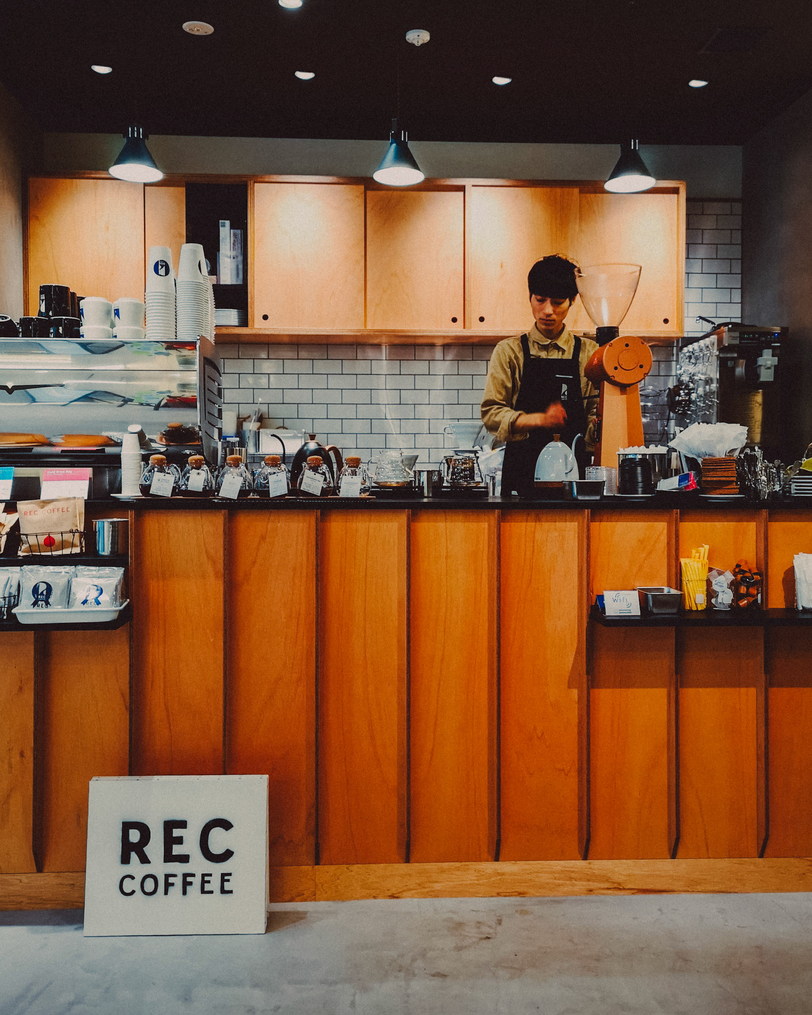REC Coffee, Fukuoka, Japan, October 2018, Huawei P20 Pro.