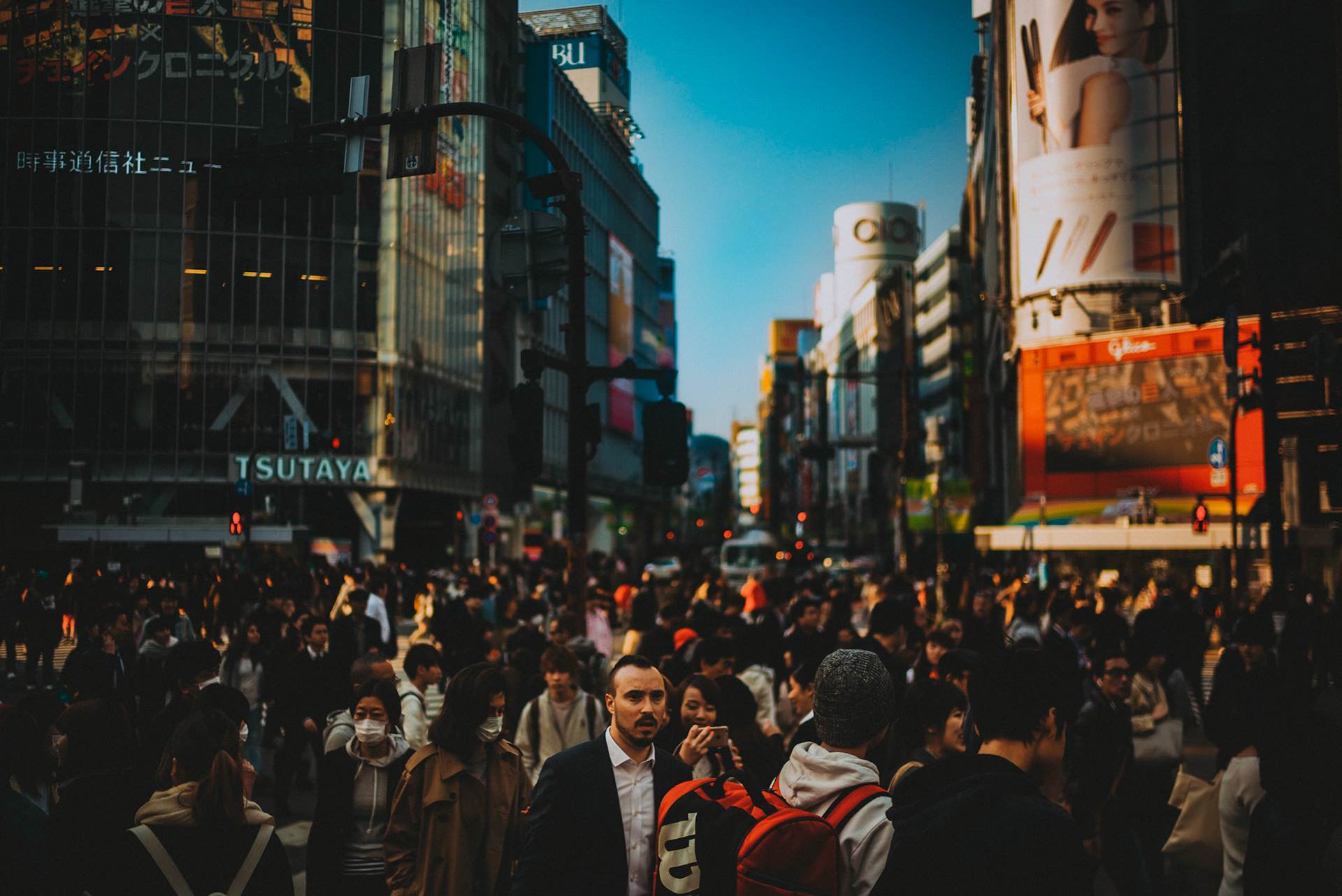 Bewildered. Shibuya Crossing, Tokyo, Japan, April 2017, Leica M.