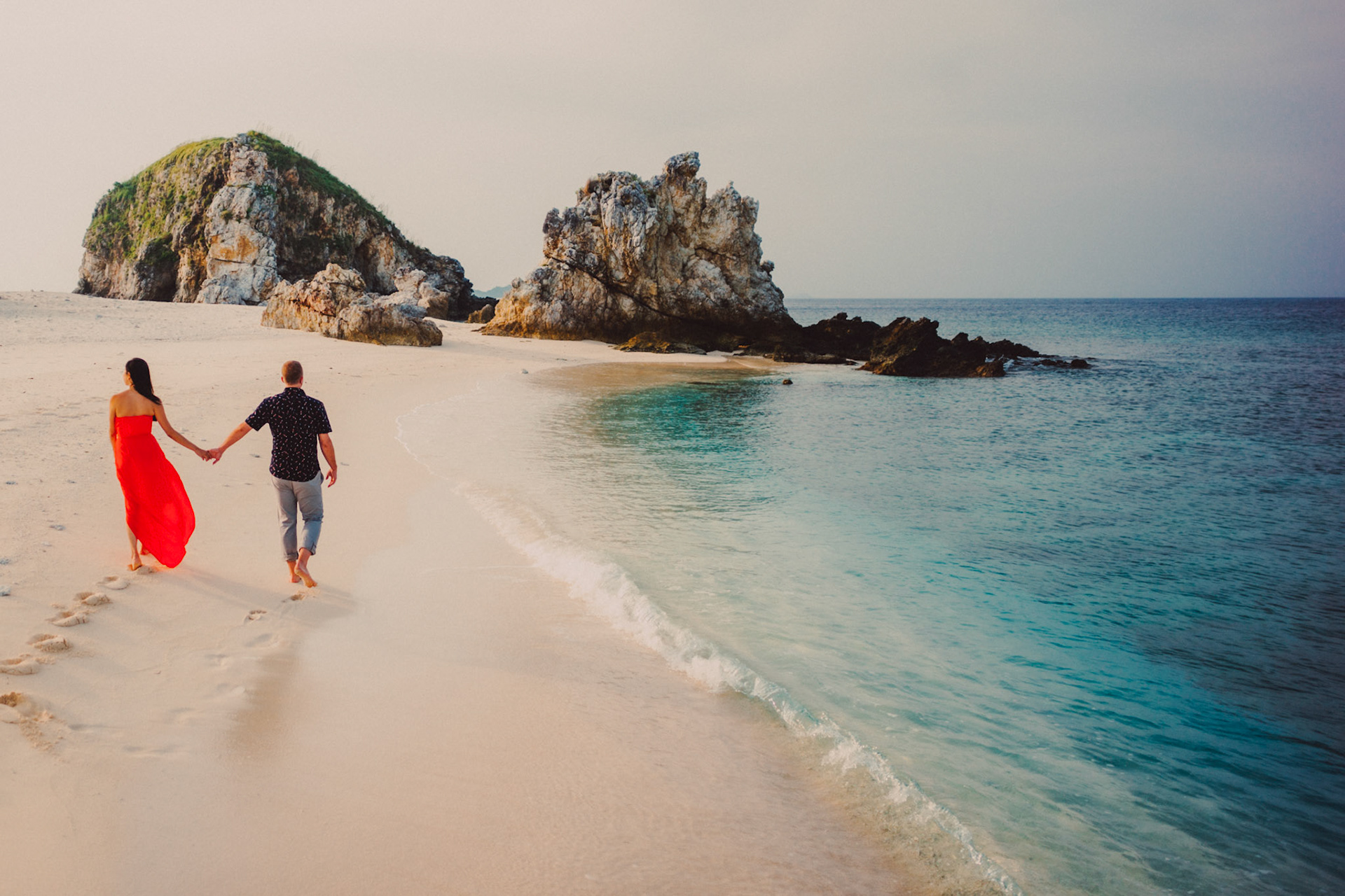 Couple portraits on a white sand beach, Renaud and Kat's island hopping adventure session in Malpagalen Island, Club Paradise, Coron, Palawan, Philippines, Southeast Asia, August 2018, Leica M