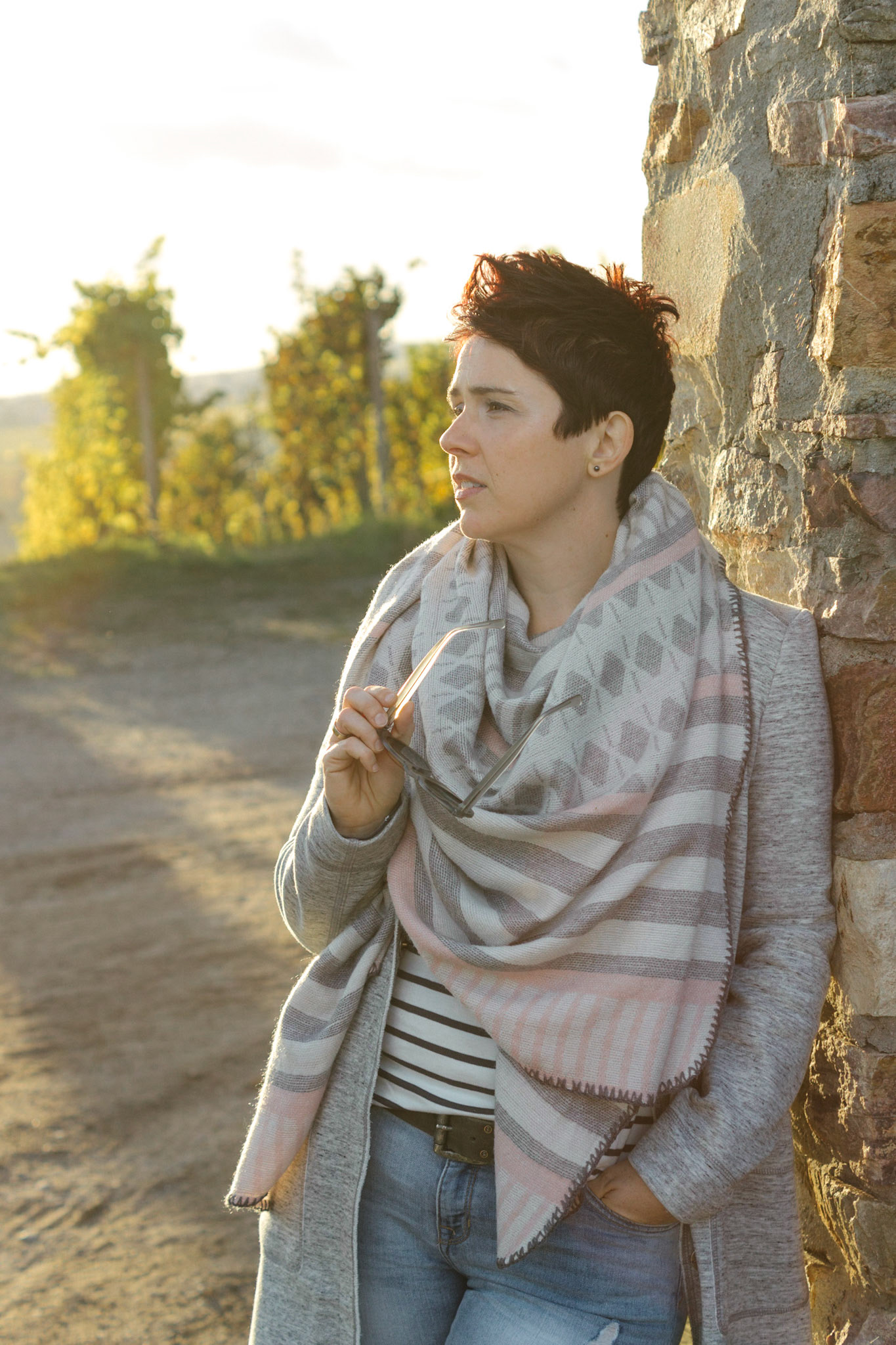 Enjoy the late sun in fall I