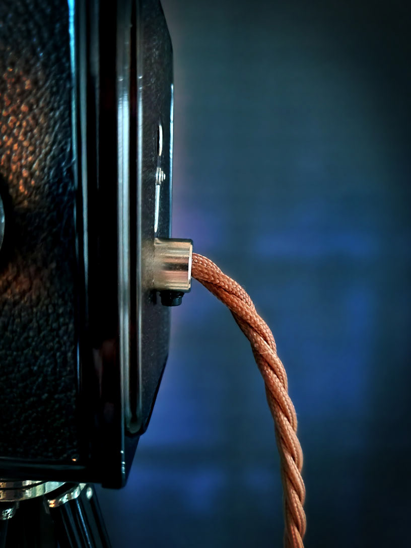 Chome cord grip with vintage braided able