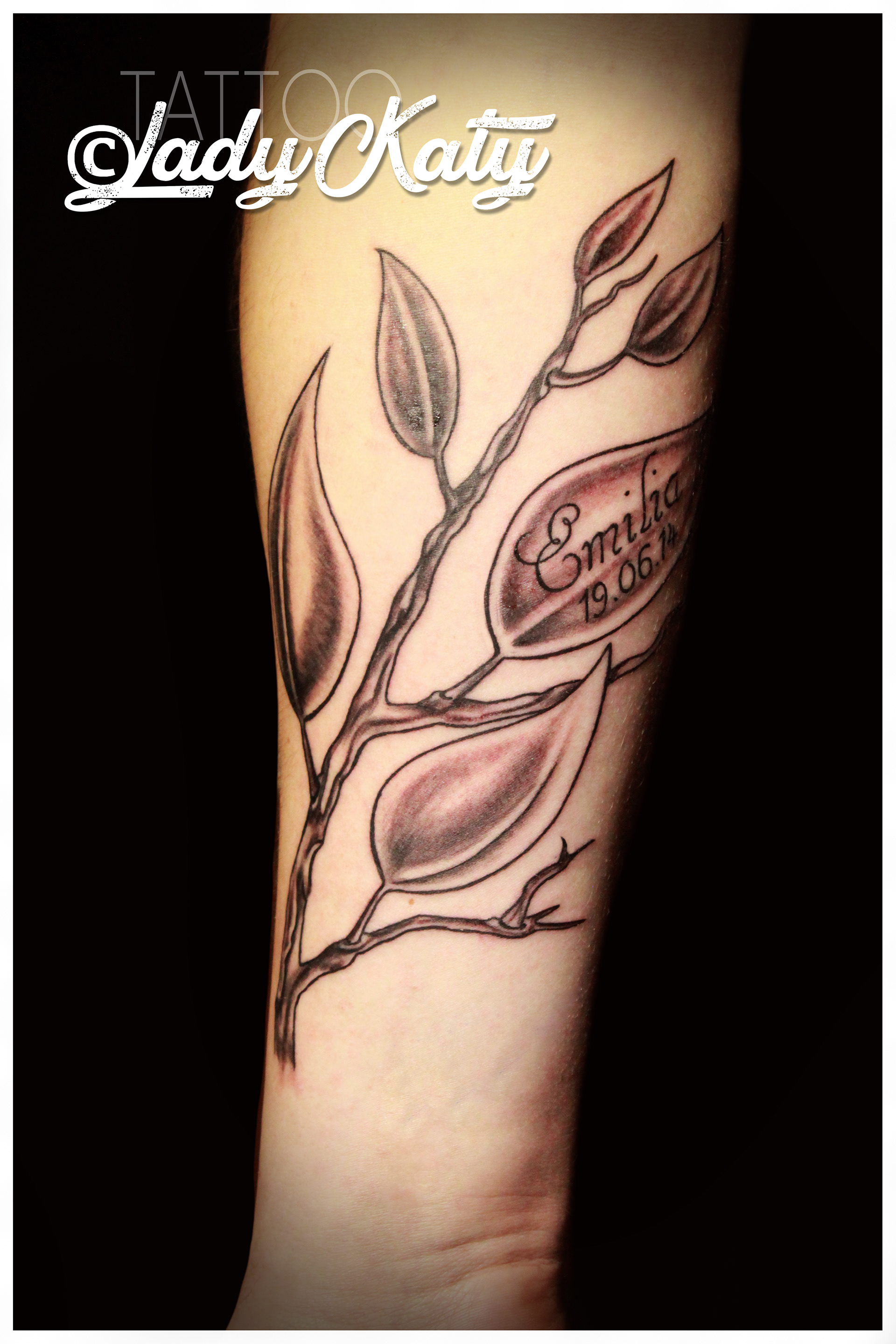 Nadine Rohrle Tattoo Galerie