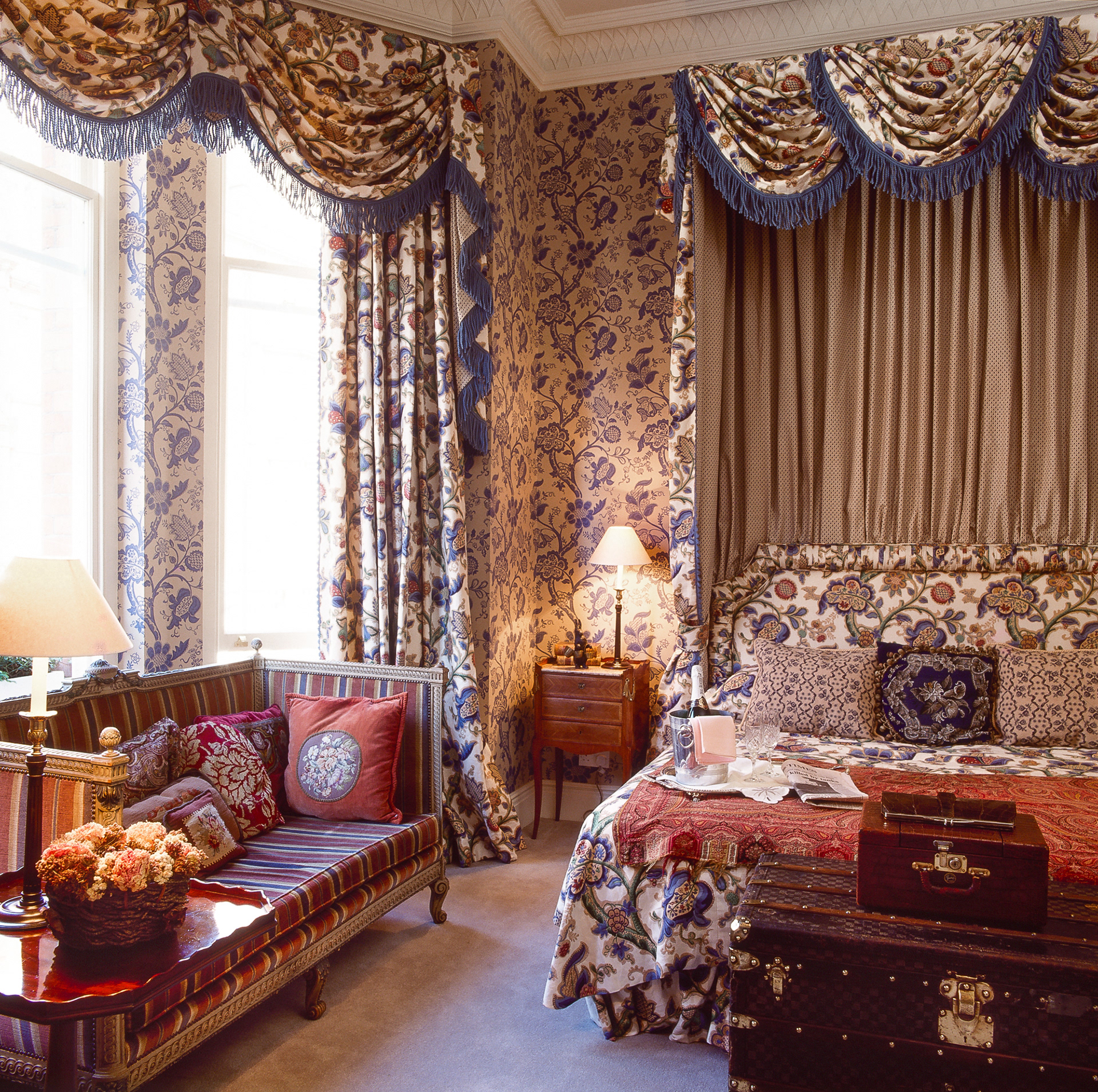 Photo of Sloane Square boutique hotel bedroom, London, by Gerald Lopez