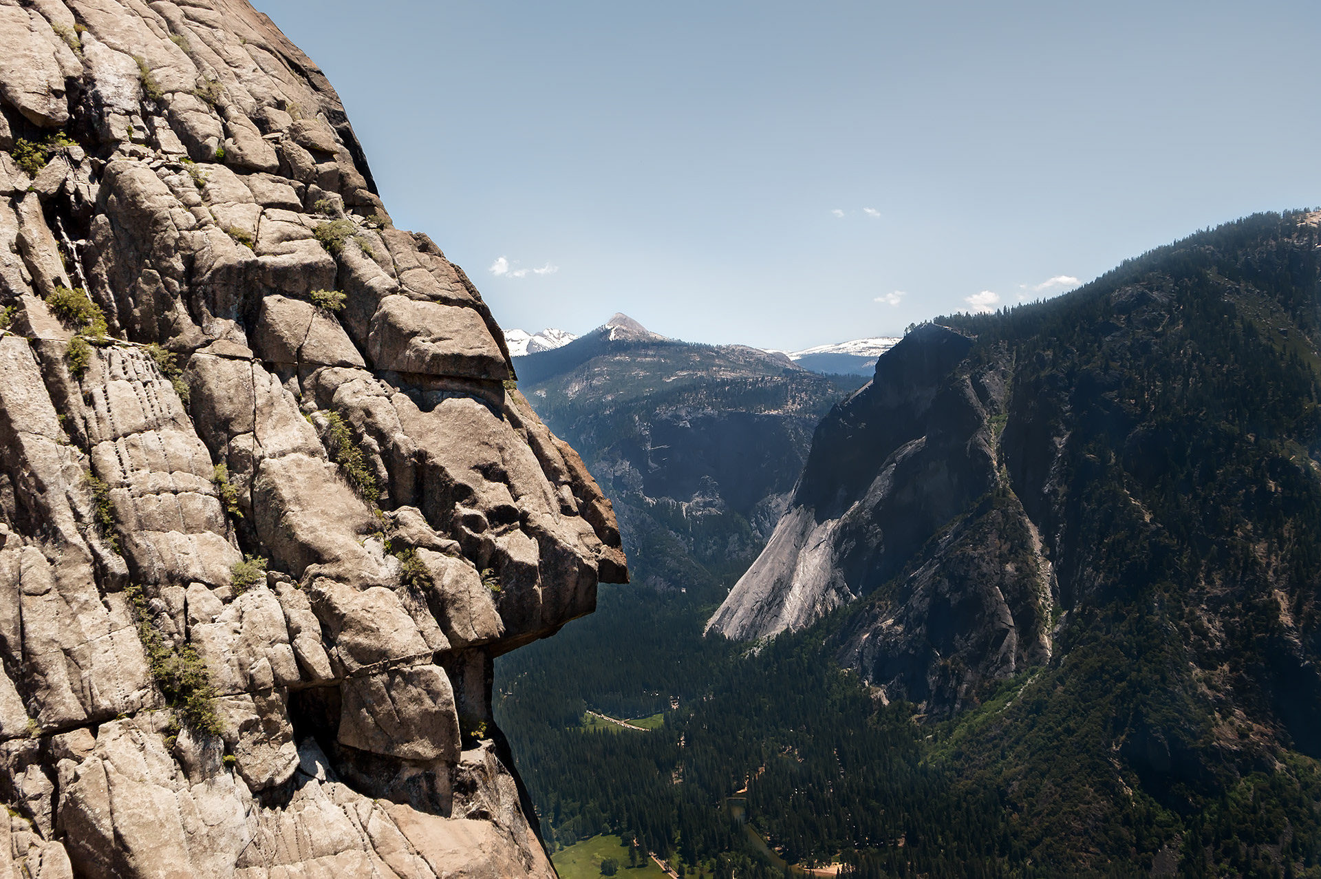 Upper Yosemite Falls view
