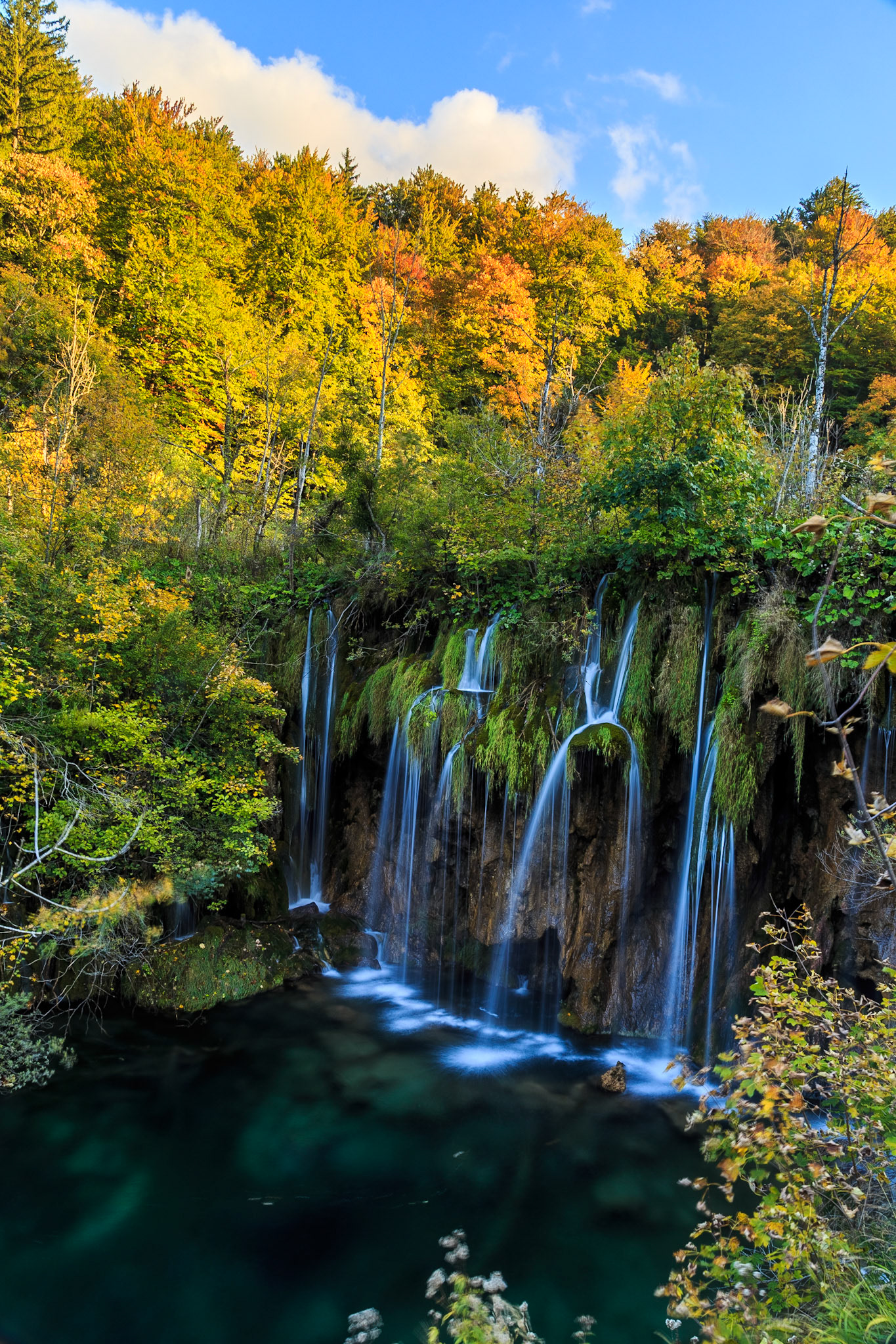 Plitvice Falls and Foliage