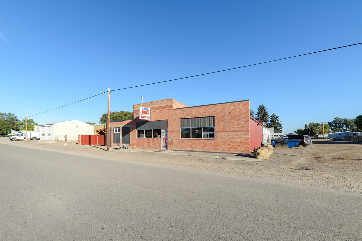 Nickolas Olson Edgar Bar