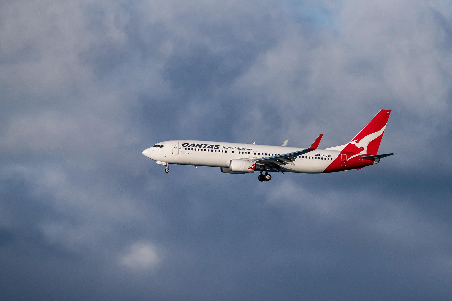 Qantas 737-838
