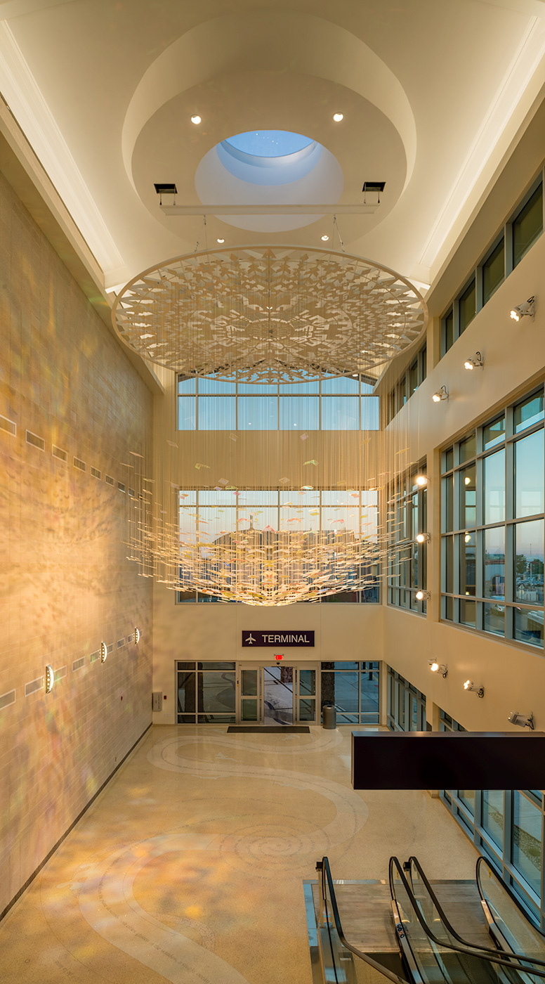 El Paso Int Airport CONRAC Foyer | Photo © Scott Weaver