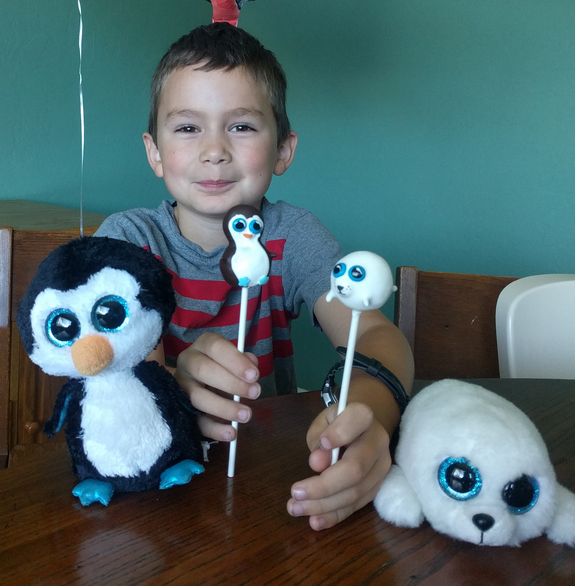 Beanie Boo Cake Pops 1