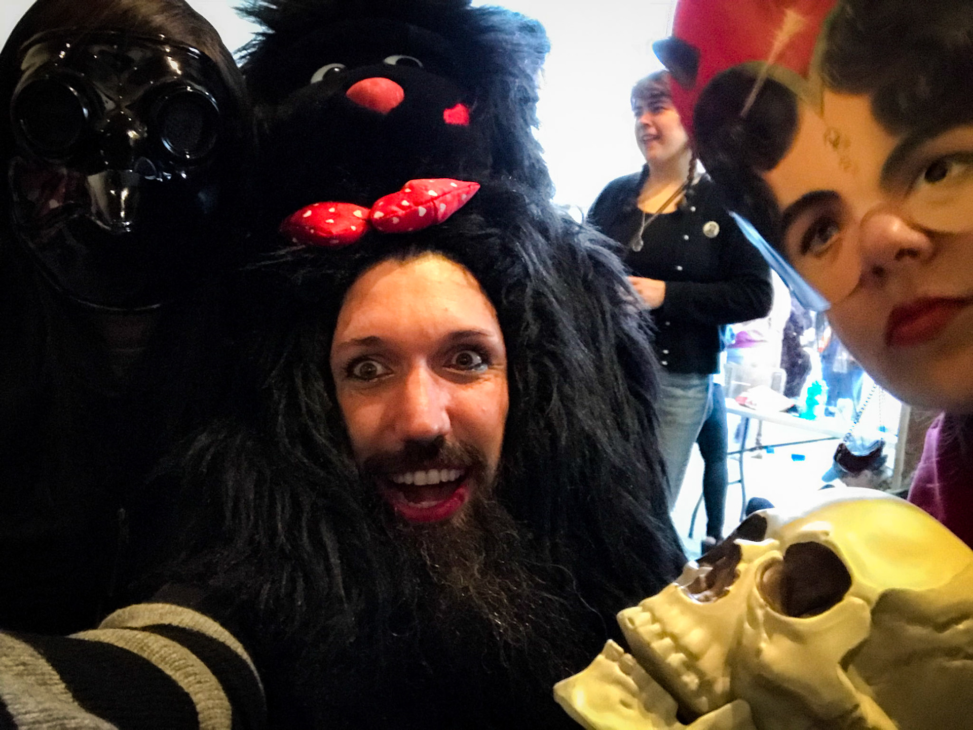 The gorilla meets monsters.