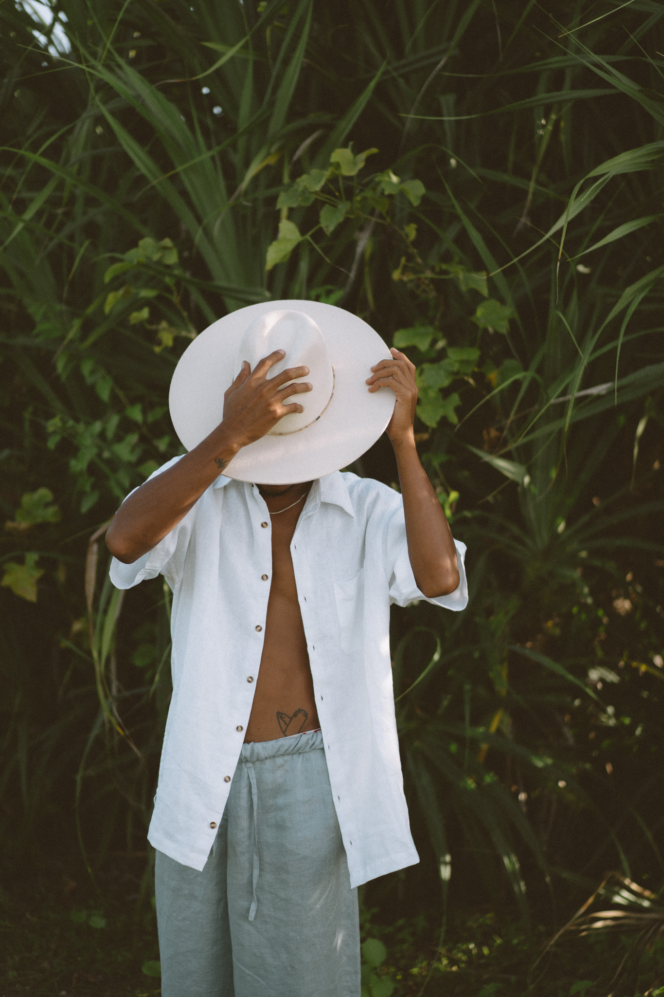 Hermano Short Sleeve x La Playa Pant