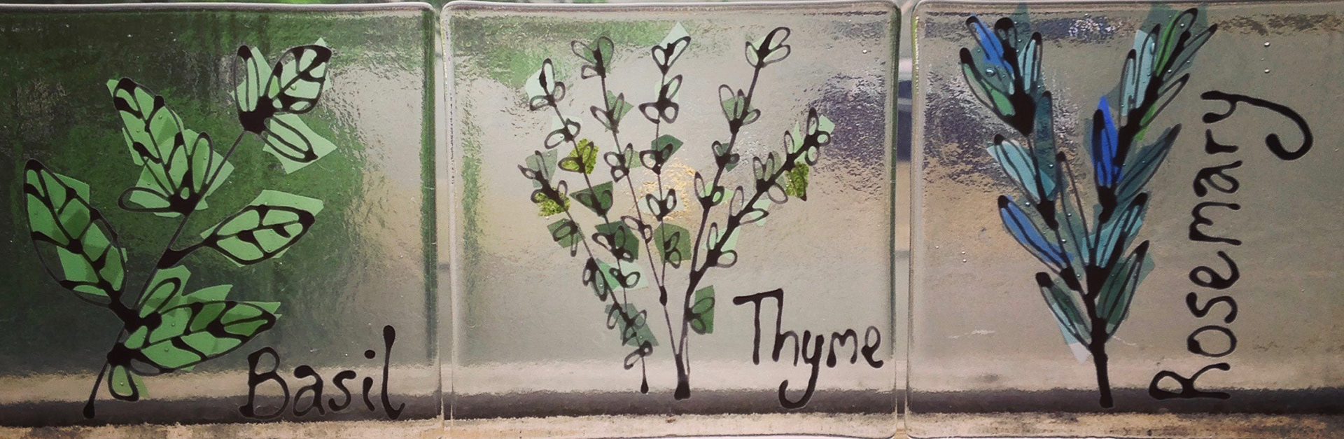 Stained Glass and Fused Glass set of herbs. Hot glass tiles 10x10 cm Basil, Thyme, Rosemary. Glass pain, Glass confetti. Made at The Glass Garden