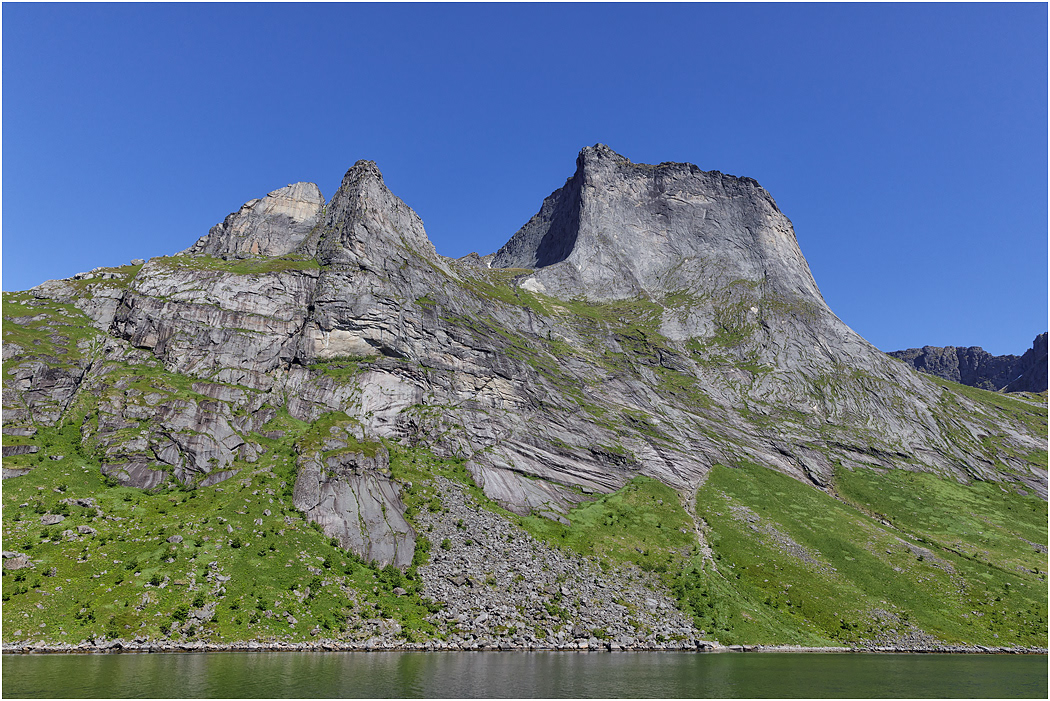 Bunesfjorden, Lofoten, Norway
