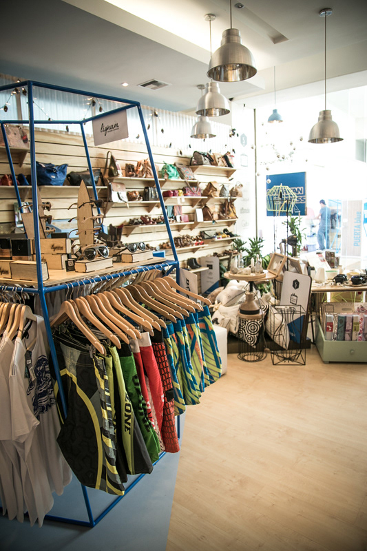 Plasma Nodo BLUE STORE (AMERICAN EXPRESS) / Diseño Interior