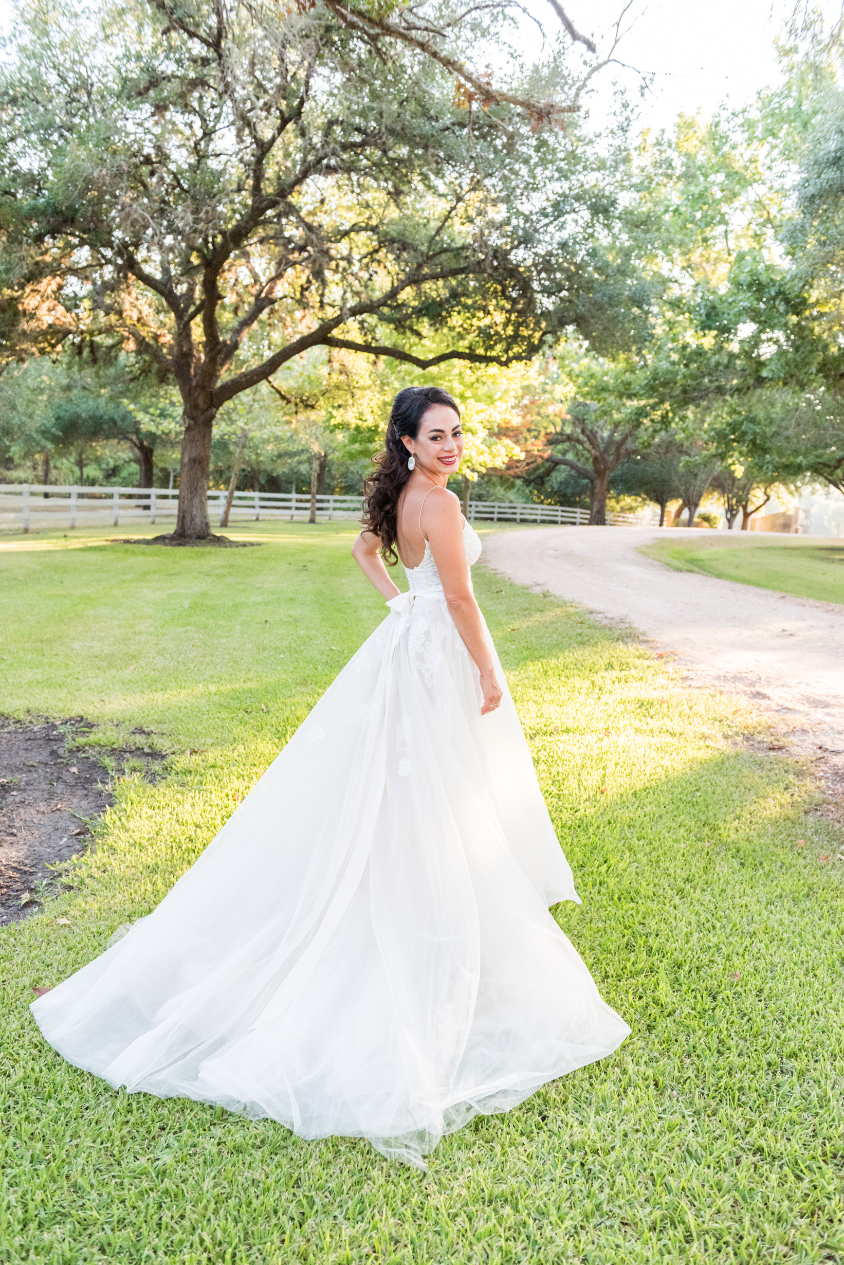 Wedding Day Photos taken in Brenham, TX by Wedding Photographer Aaron Resop @ permavista ranch & resort, Brenham, TX 77833