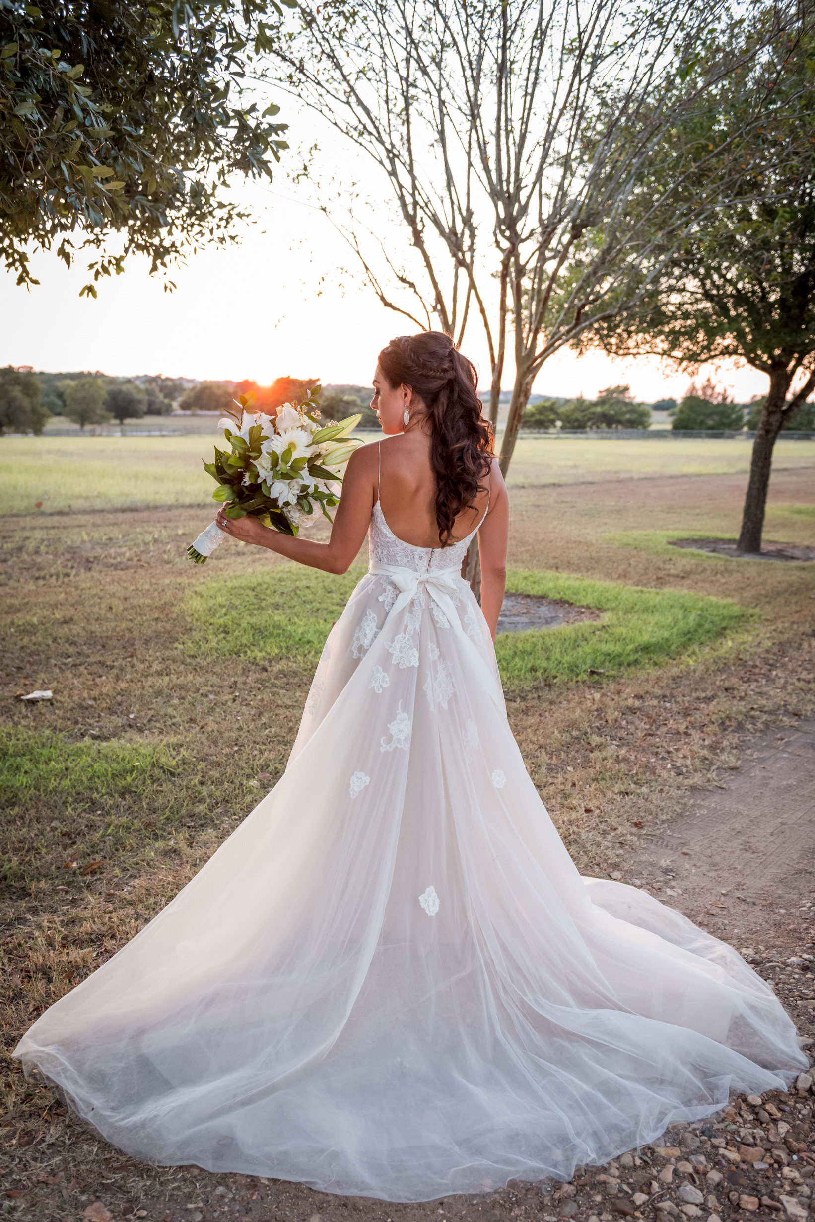 Wedding Day Photos taken in Brenham, TX by Wedding Photographer Aaron Resop @ permavista ranch & resort, Brenham, TX 77833