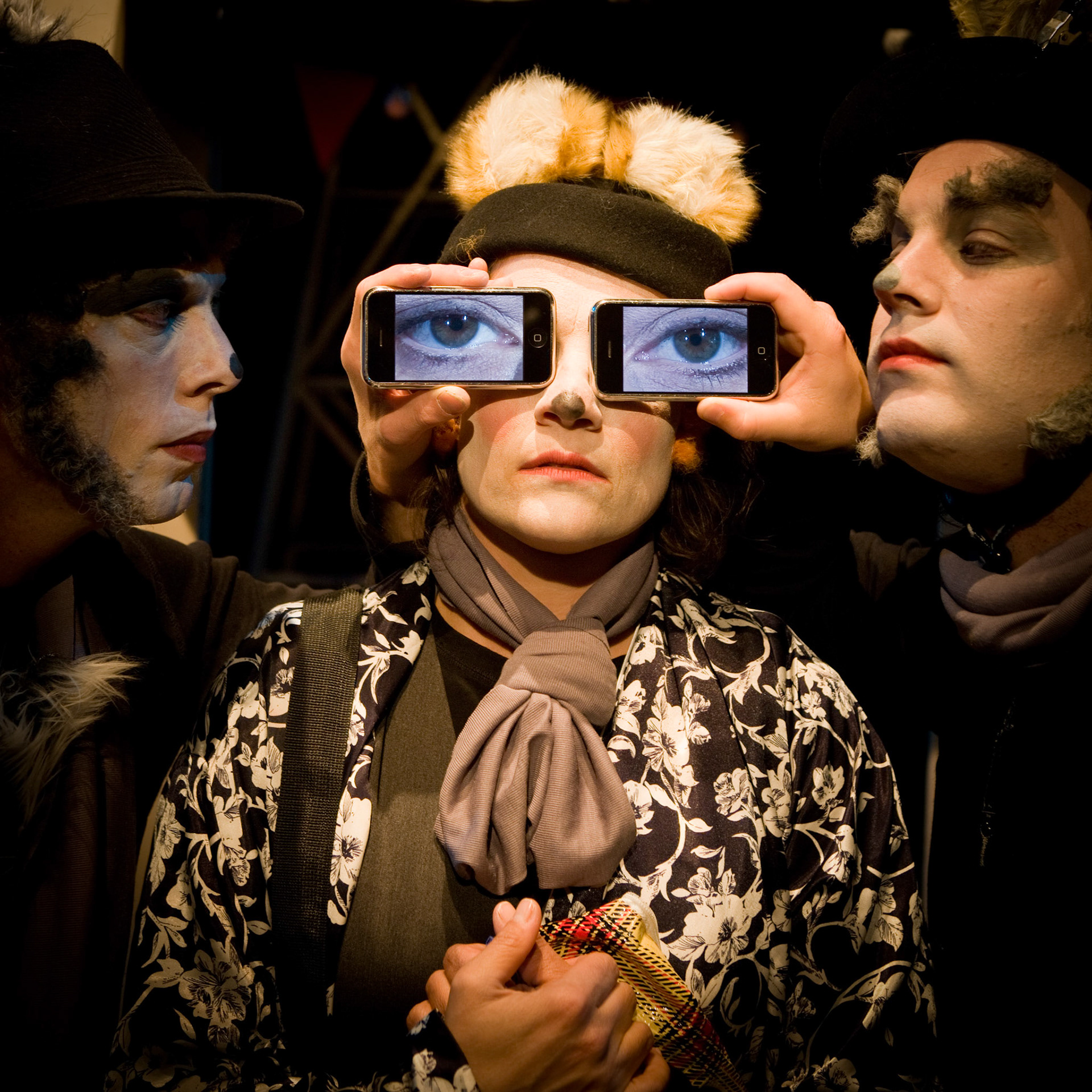 Terrapin Puppet Theatre "Helena &amp; the Journey of the Hello" 2008