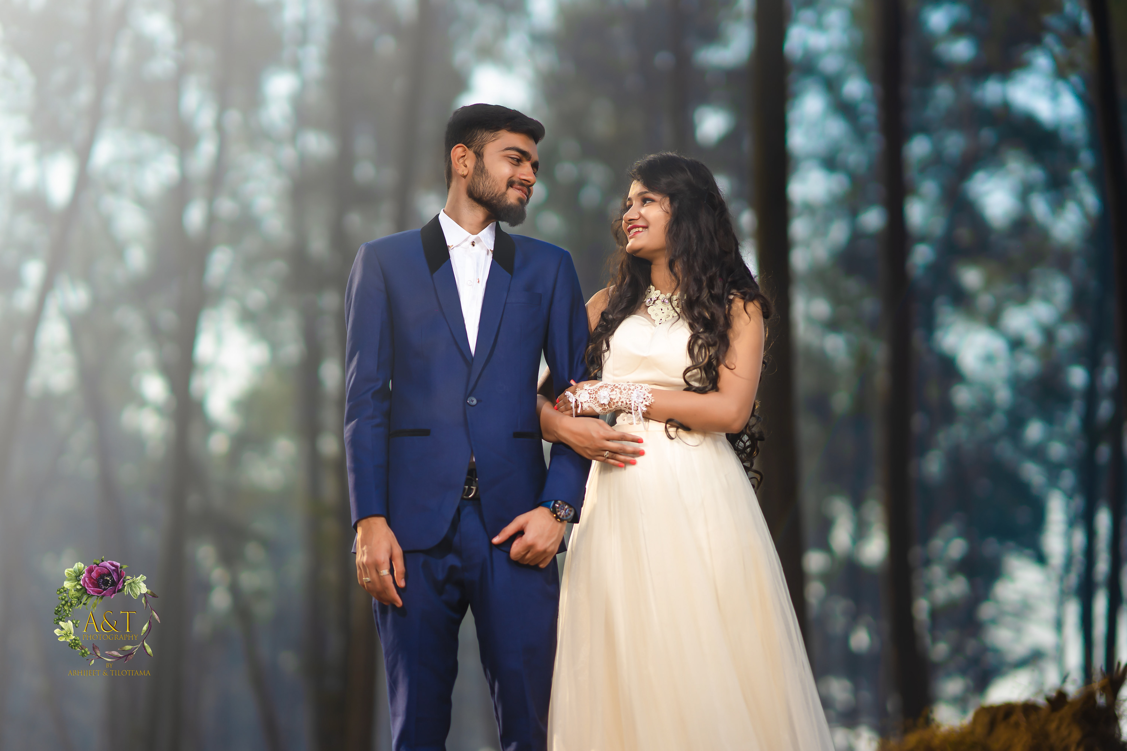 Dharmik & Jinal-Amazing-forest-location-prewedding-photoshoot-at-nagaon-beach-alibag 08