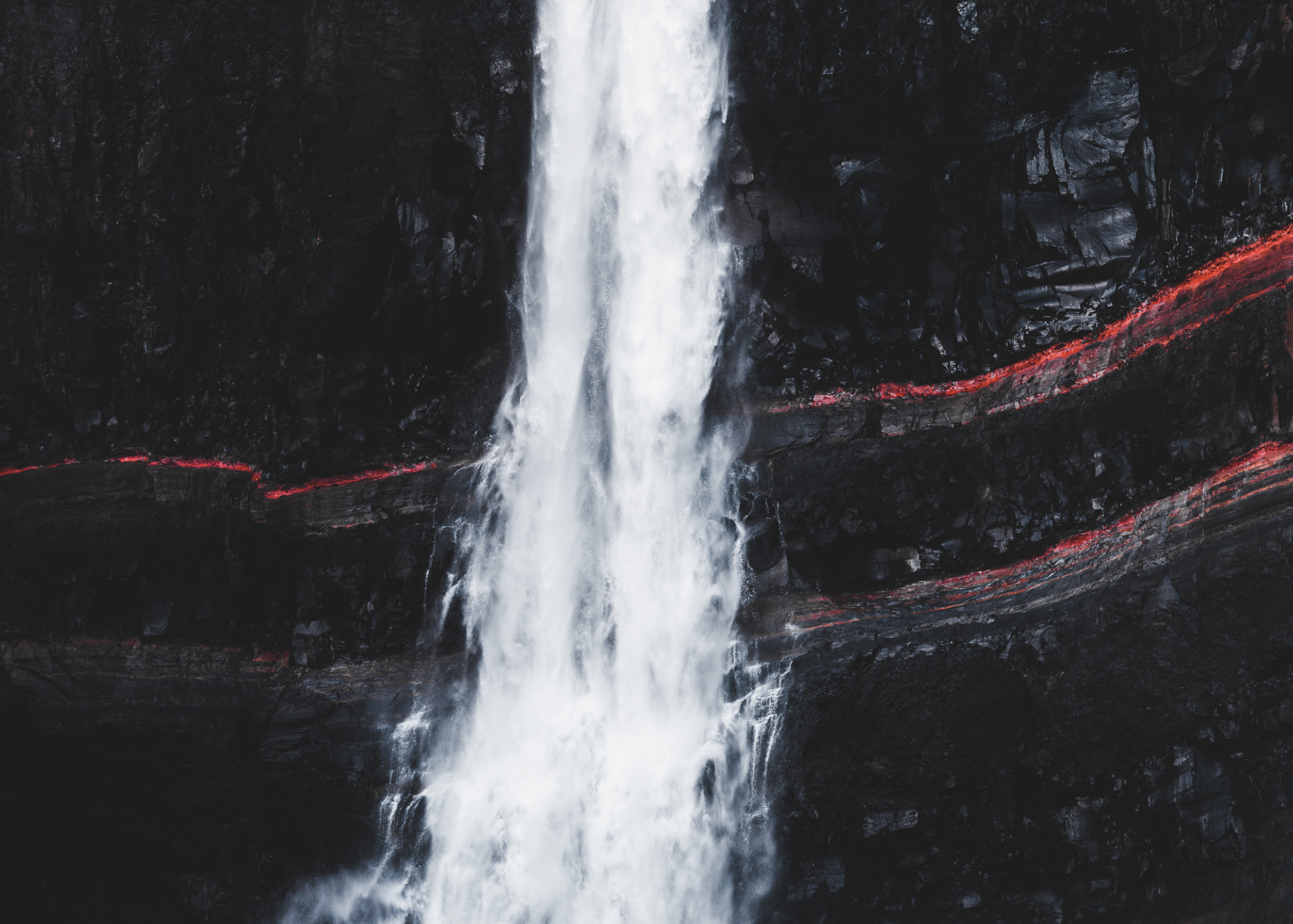 Textures of Iceland - Hengifoss