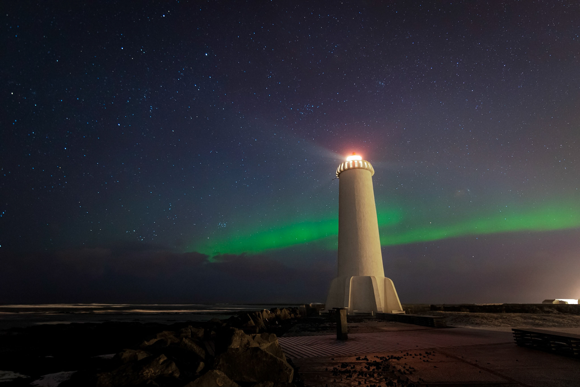 Northern Lights at the Akranes lighthouseVesturland, IcelandMarch 31, 2019Pentax K-1, HD PENTAX-D FA 15-30mm F2.8ED SDM WRISO 3200 19 mm  8.0 sec at ƒ / 2.8