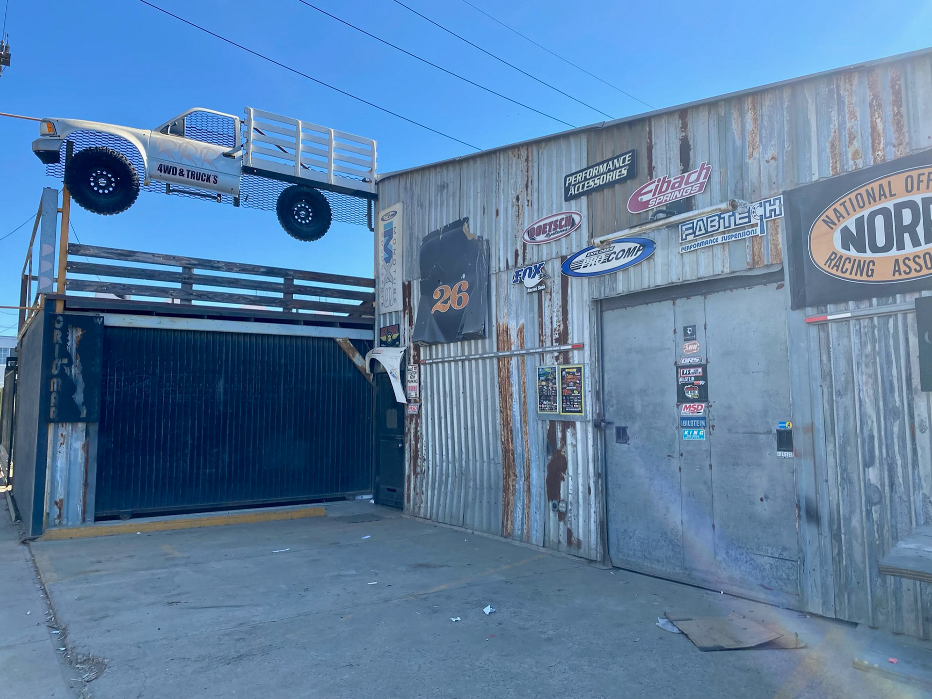 Day 3 Drive Down: Recommended auto mechanic in Ensenada but unfortunately closed on Sunday.