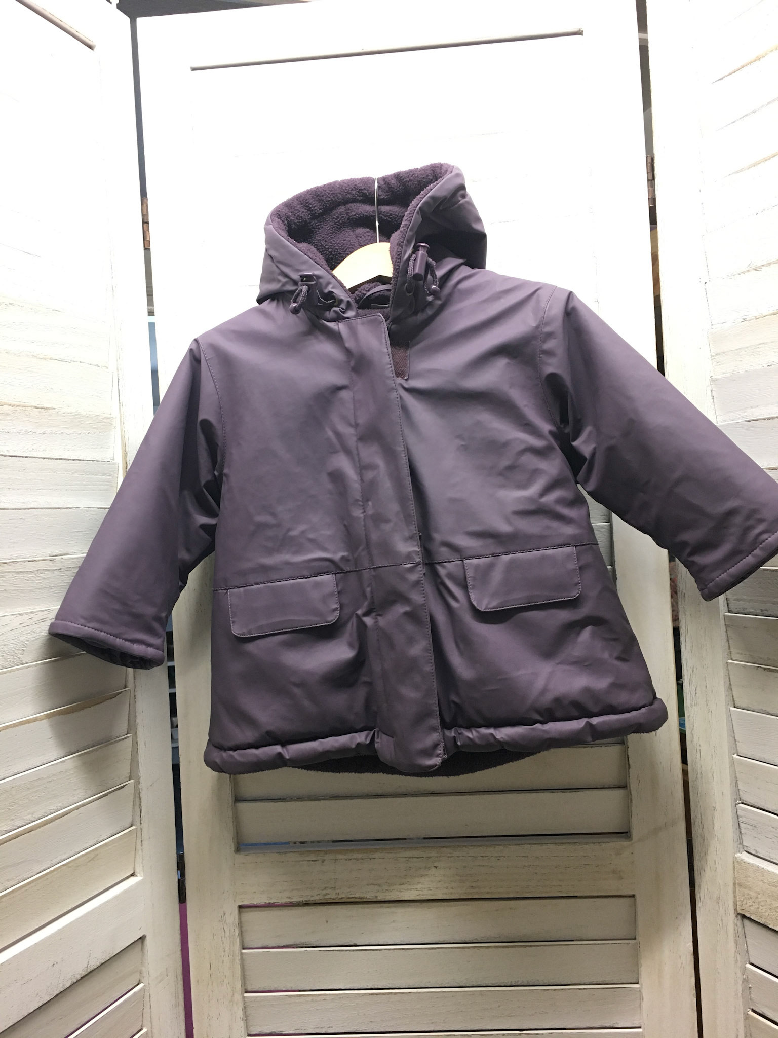 Winterjacke (aussen wie Regenjacke) Gr.80 Fr. 10.-