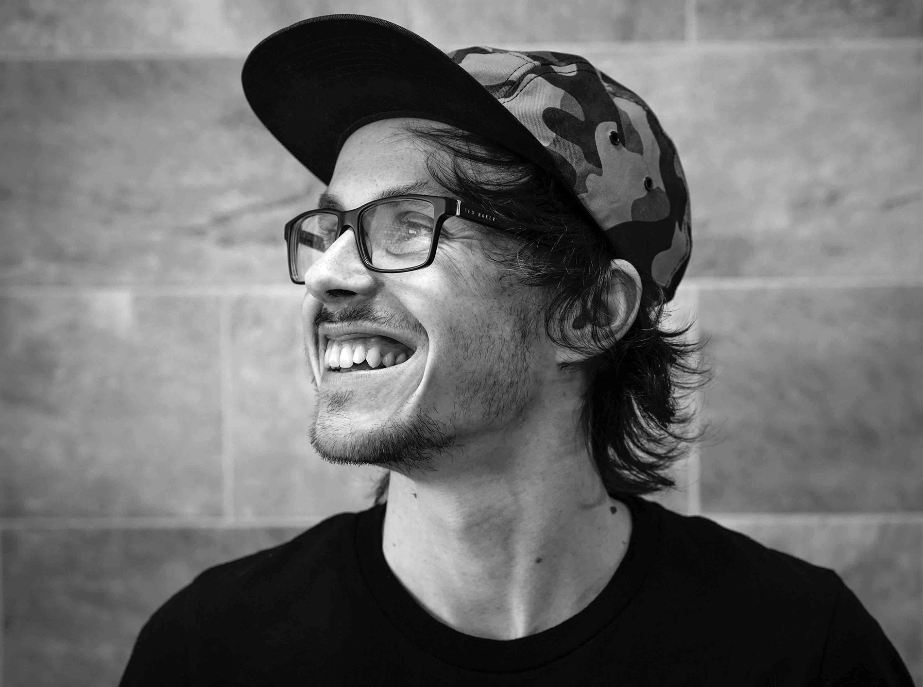 kyle patterson in a black and white photo taken at mini home photo shoot session with david lefebvre photographer