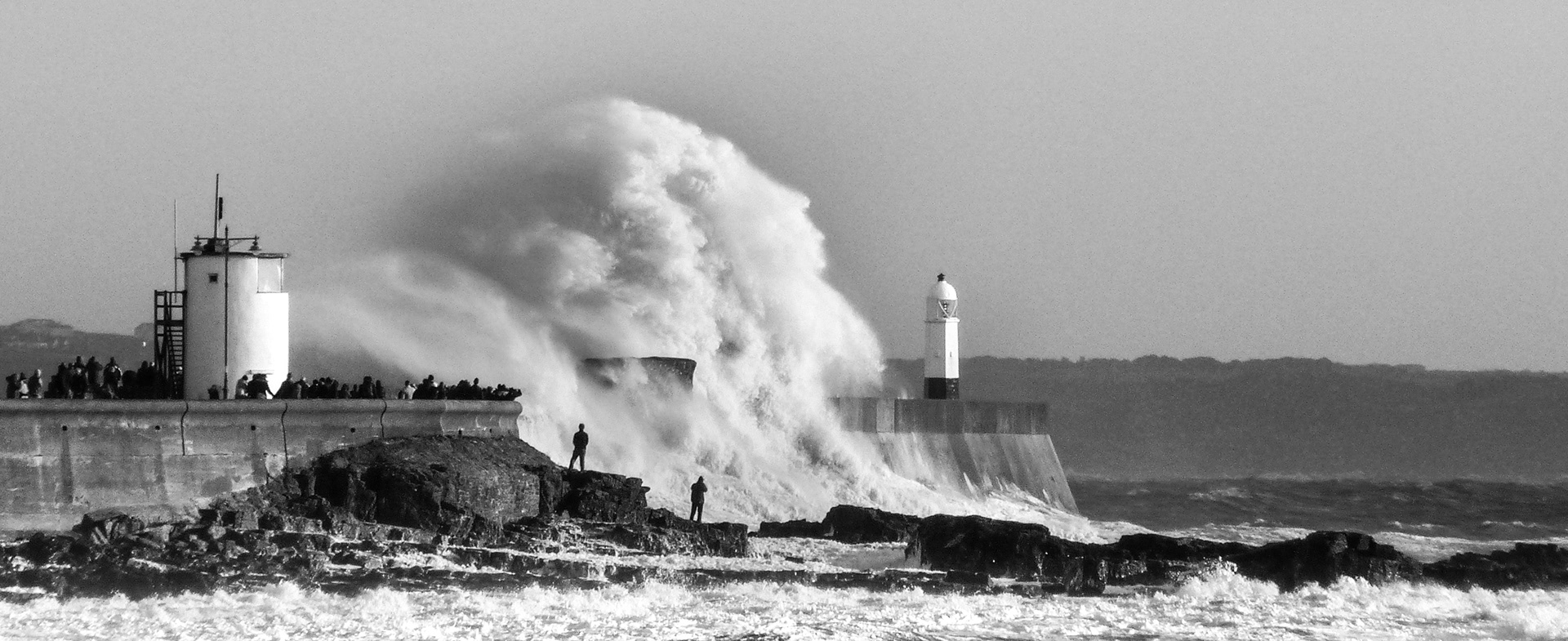 Porthcawl Splash B&W Panorama