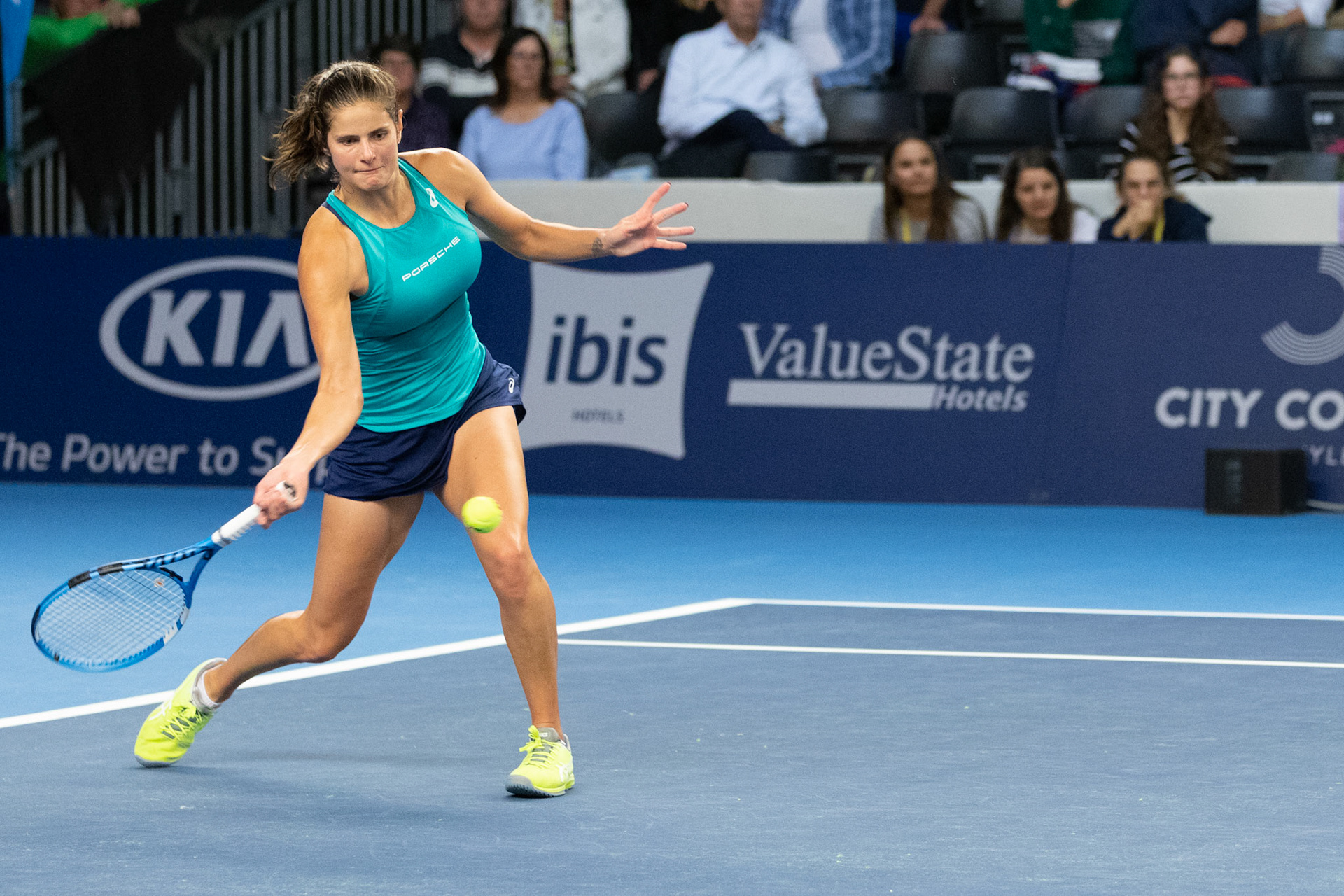 Julia Goerges