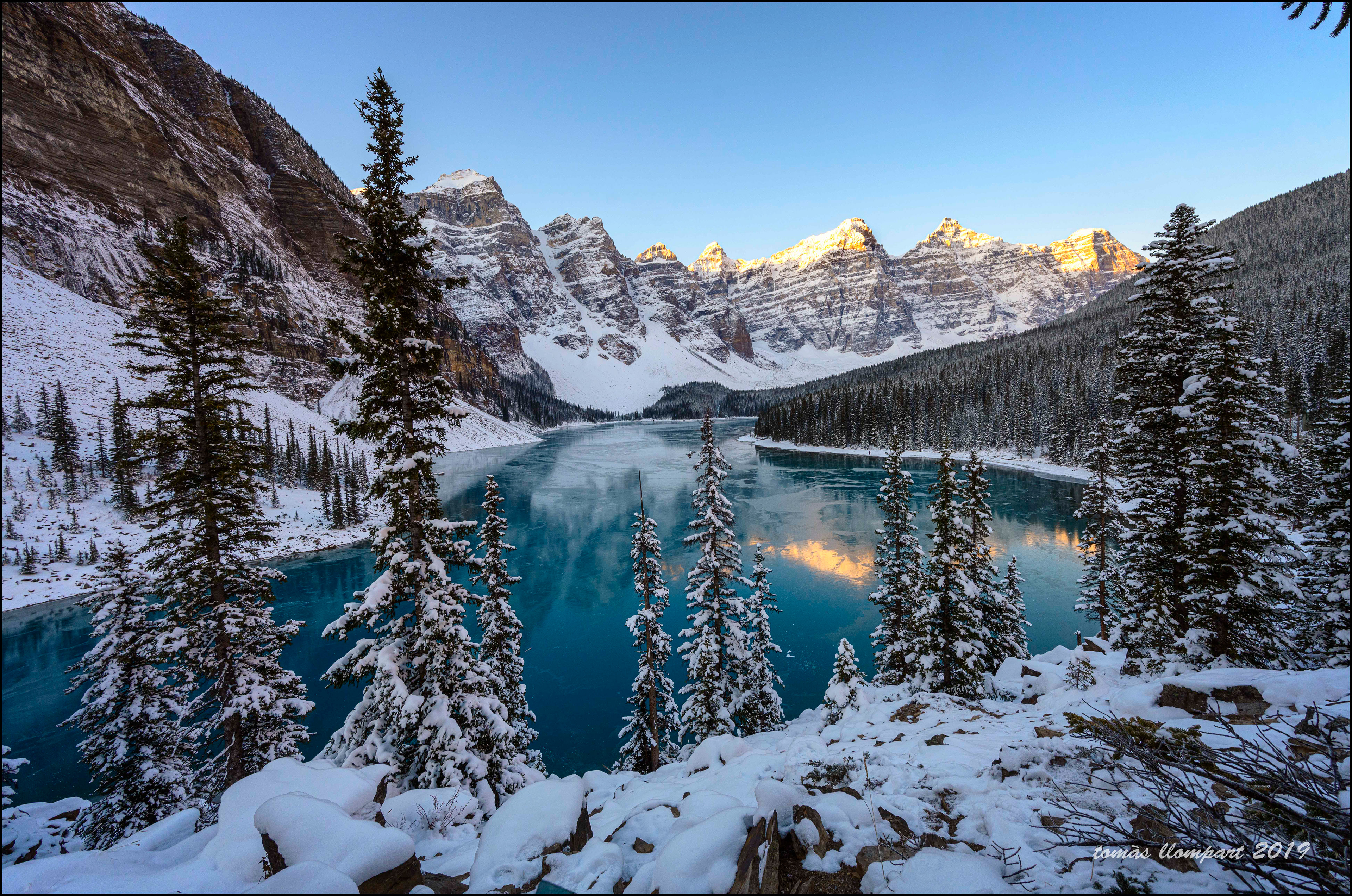 Moraine Lake (Jasper, Canada)