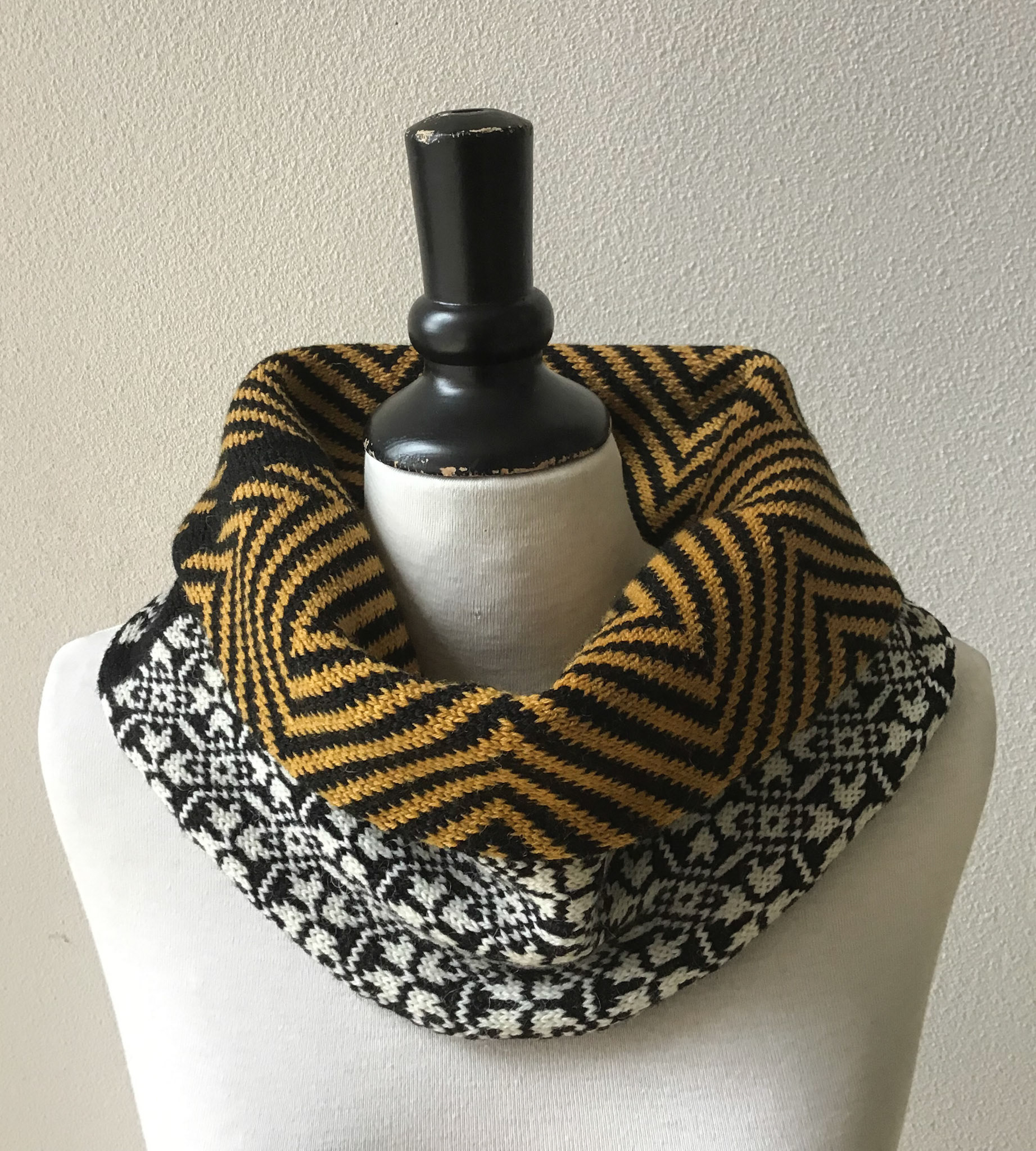 100% wol | tweezijdig draagbaar