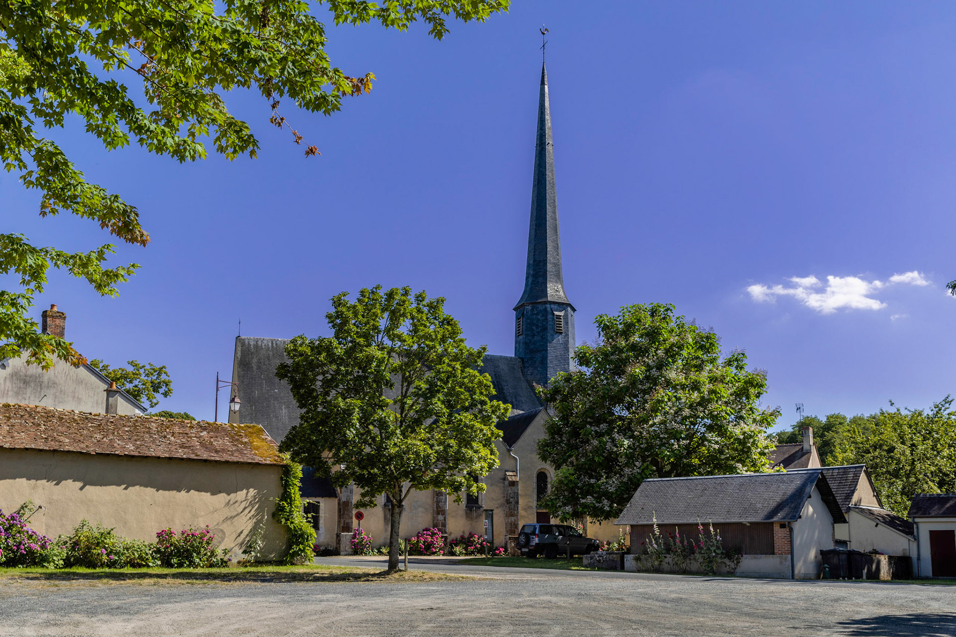 Place de l'Eglise de Villegenon