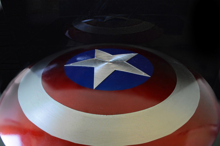 caps shield replica