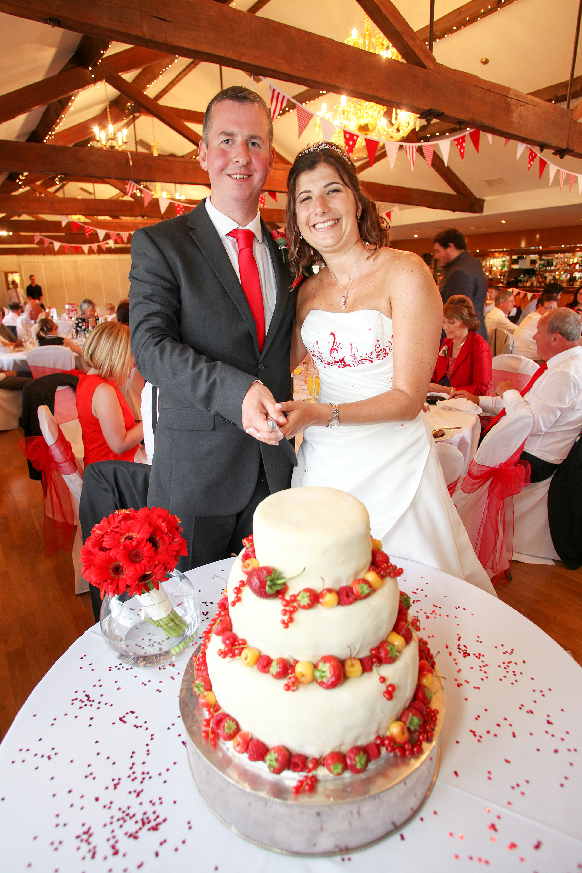 Wedding photography by Hampshire photographer Stuart Martin