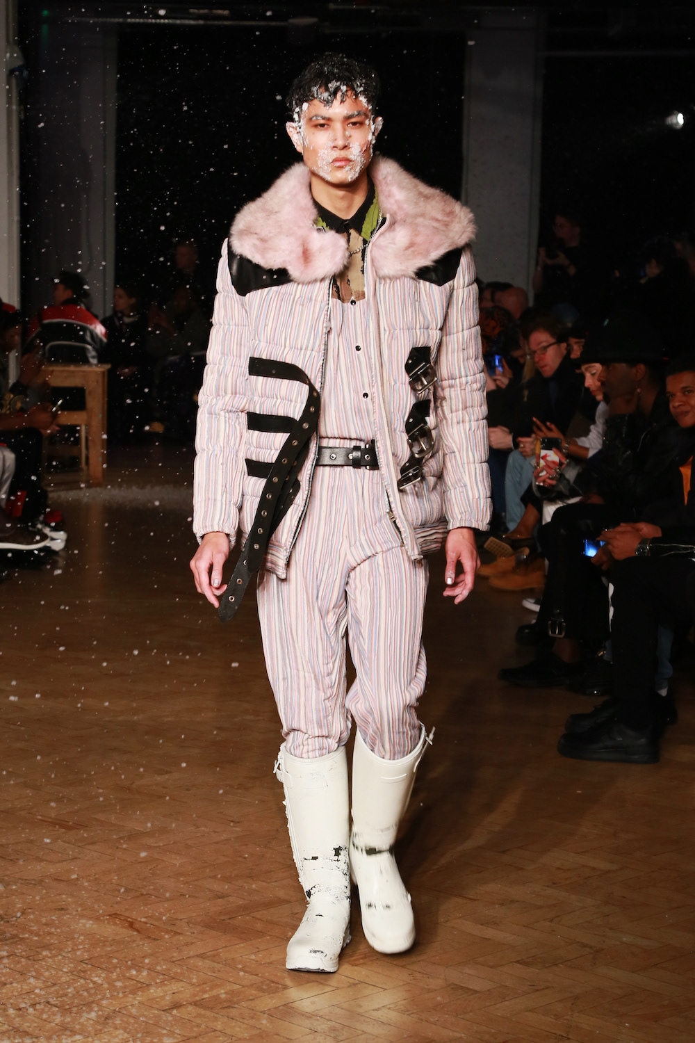 Look 4