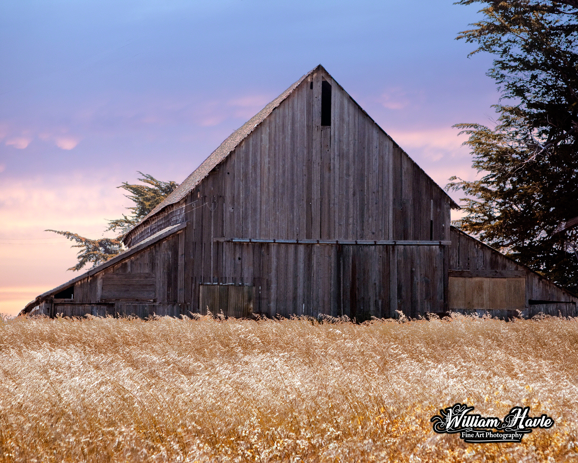 Caspar Beach Barn