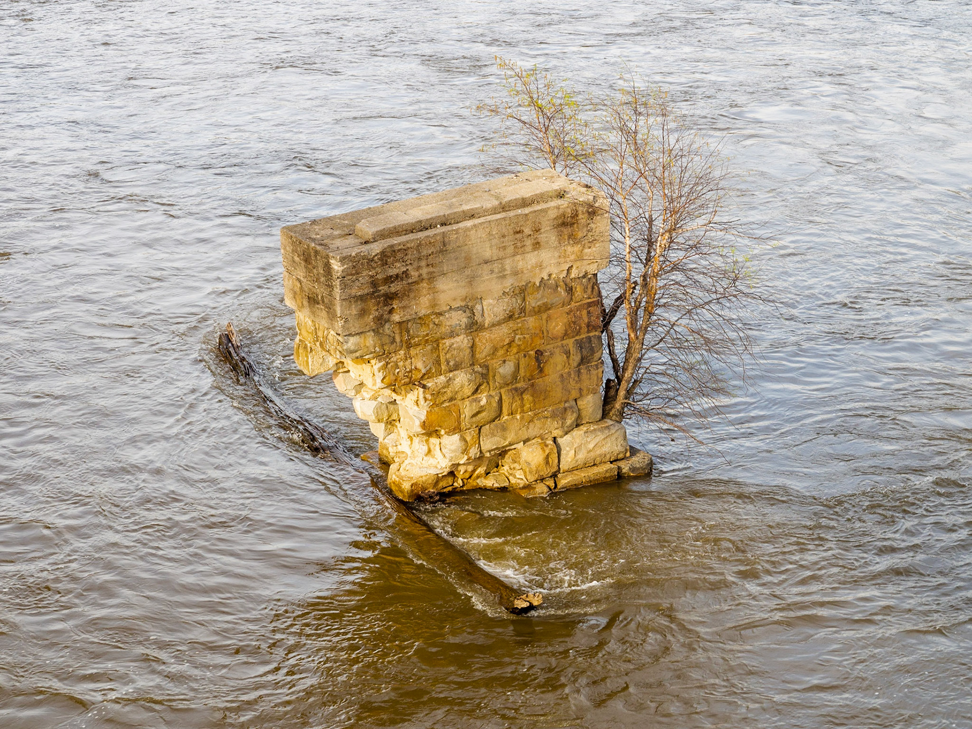 View from the foot bridge to Belle Isle, Richmond, 2017