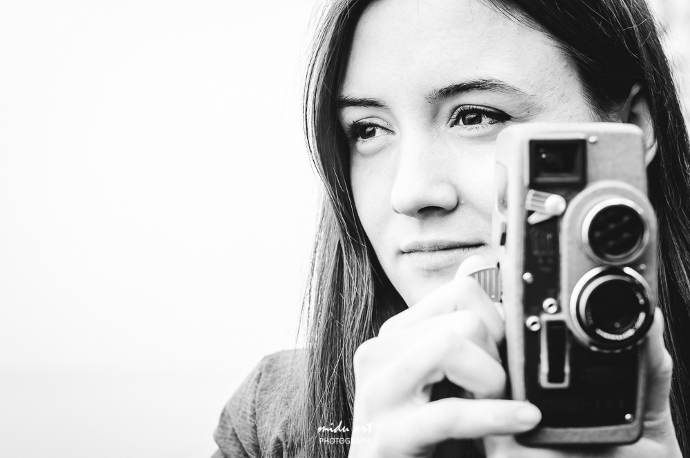 midu.art Photograph and videograph. The idea and concept of MIDU.ART was born in Berlin and constructs routes to relive the actual roots of original photography. The most important and attention catching factor of MIDU.ART is originality and rawness photos.