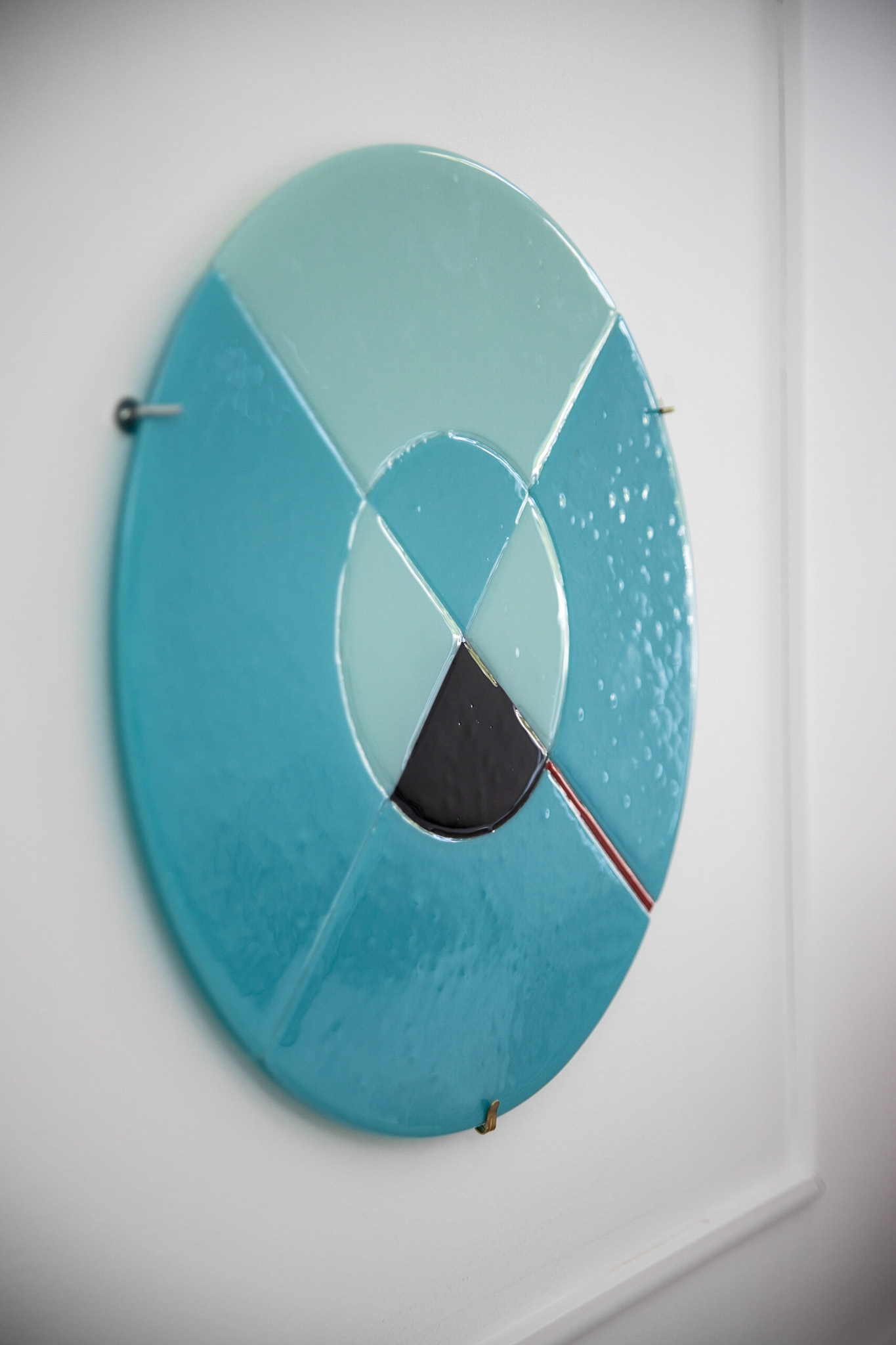 Blue Color Wheel Glass, Kiln-Formed | 14 3/8 X 14 3/8 X 0,24 inch