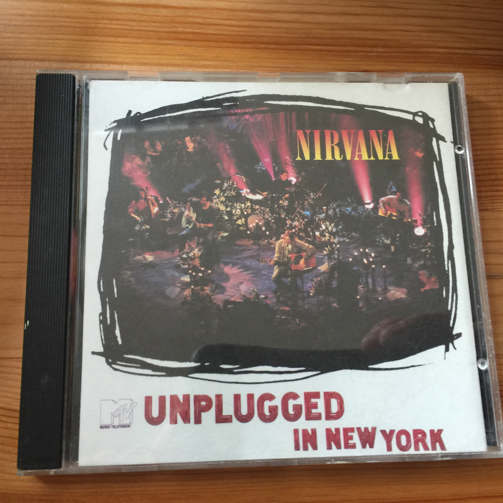 CD réf 27 : 3 €