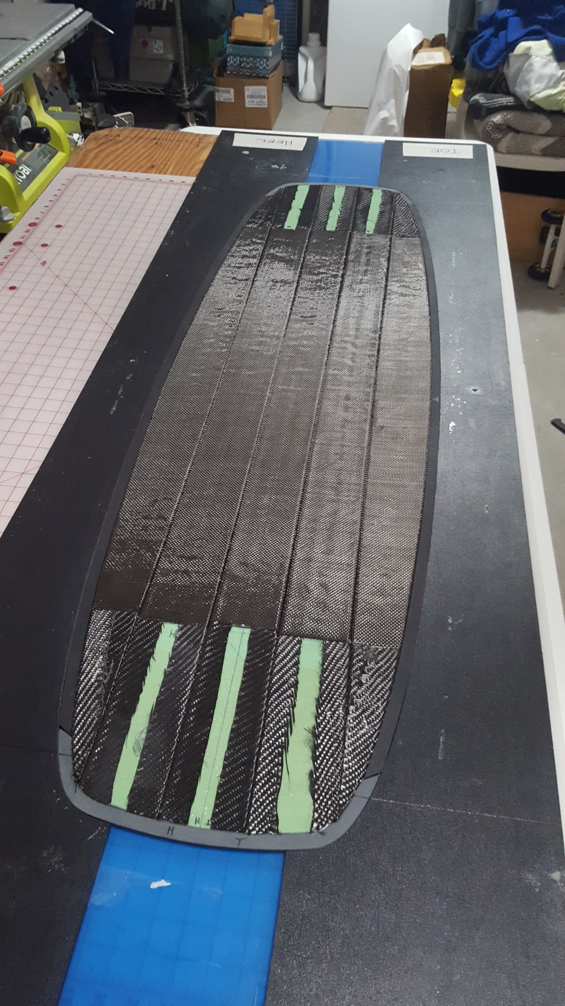 Structural Carbon Layup (Twintip 001)