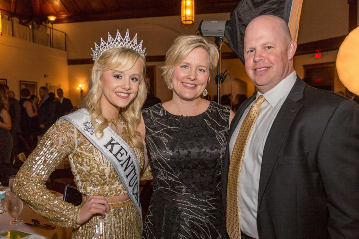 Cameryn, Tracey and John Cline.