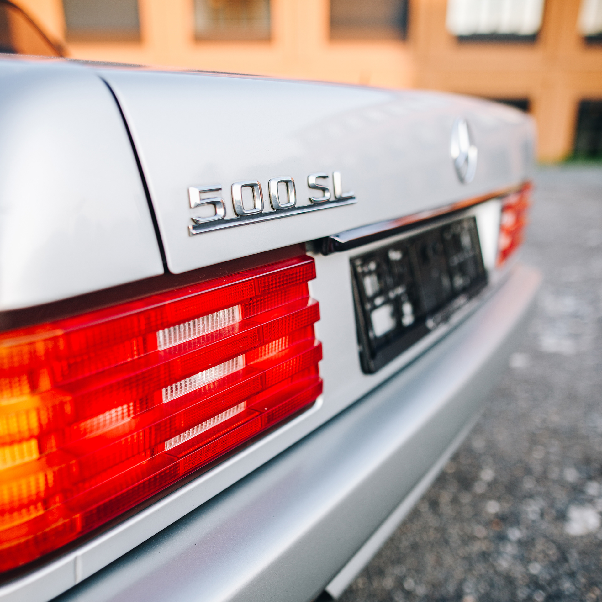 Mercedes-Benz 500SL