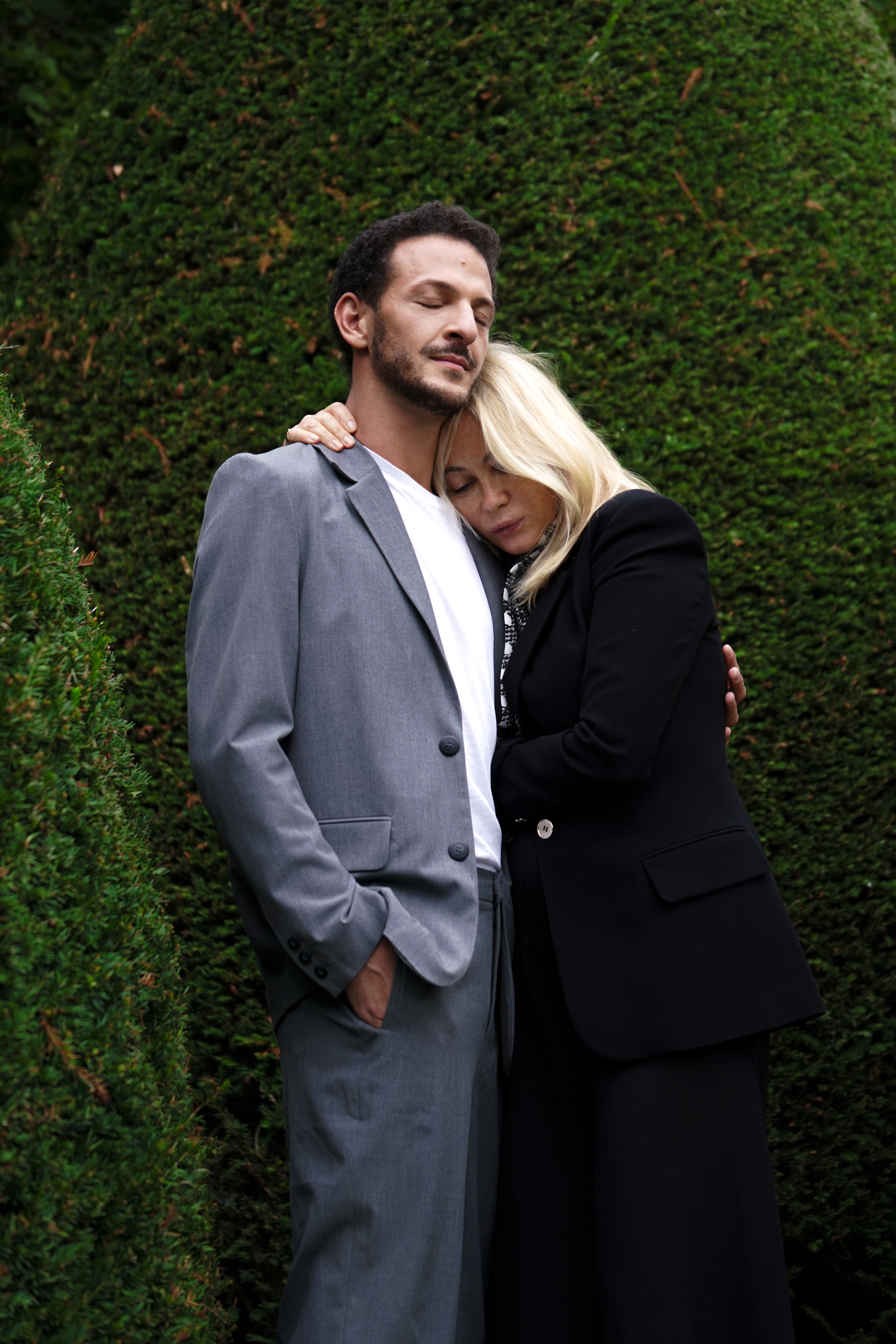 Vincent Dedienne et Emmanuelle Béart