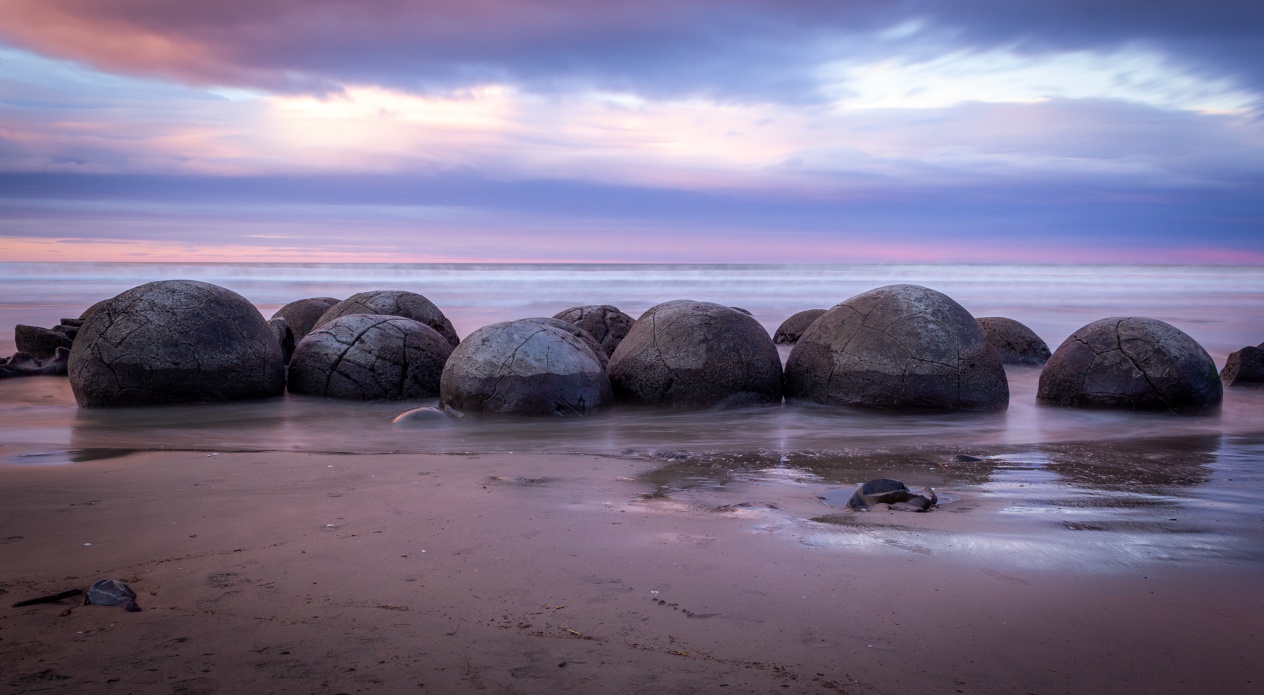 10 Seconds at Moeraki - Moeraki Boulders; North Otago