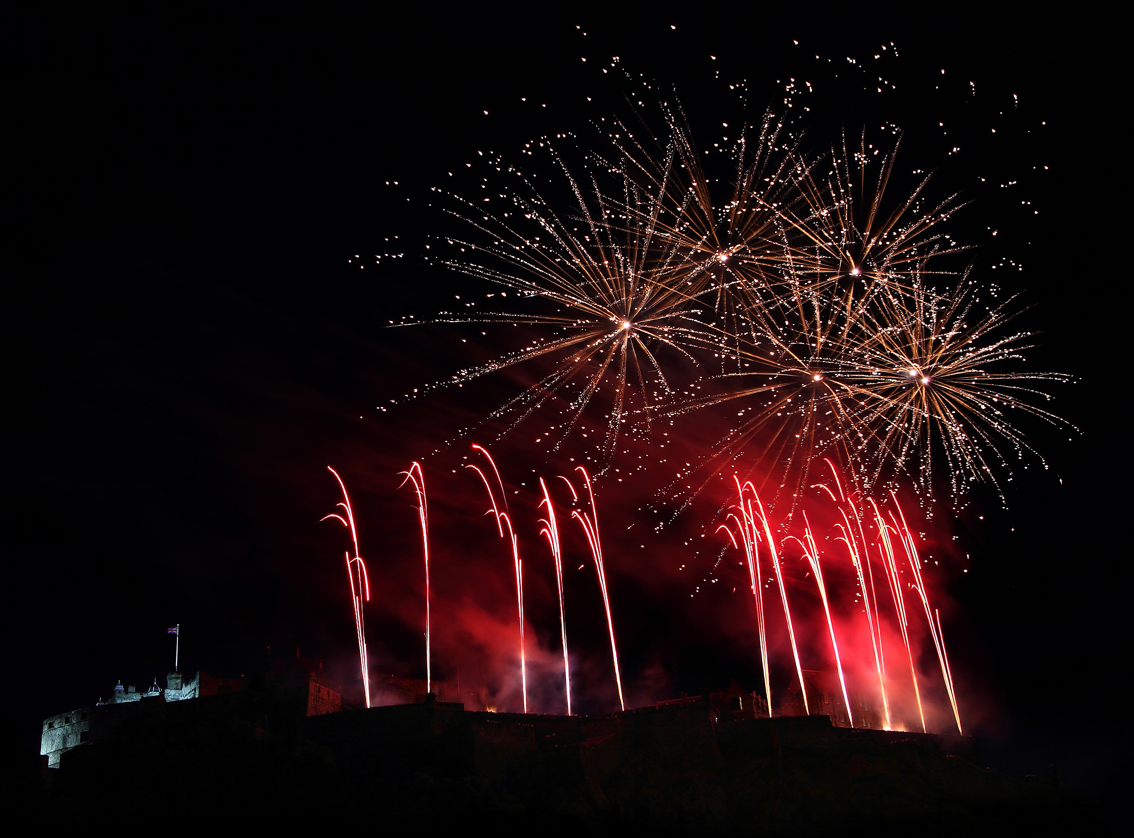 fireworks edinburgh 5 november