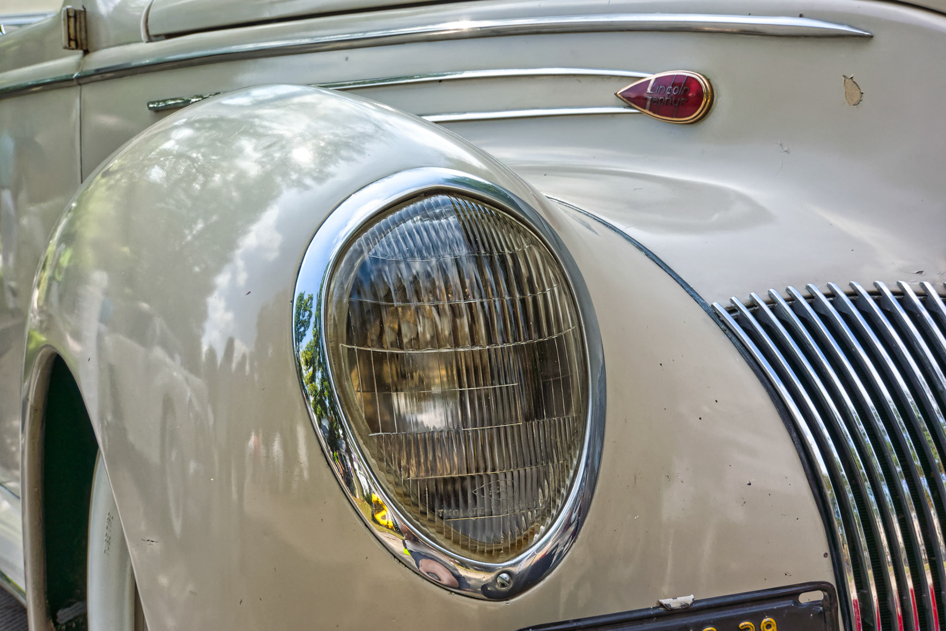 IL Geneva Car Show 00040
