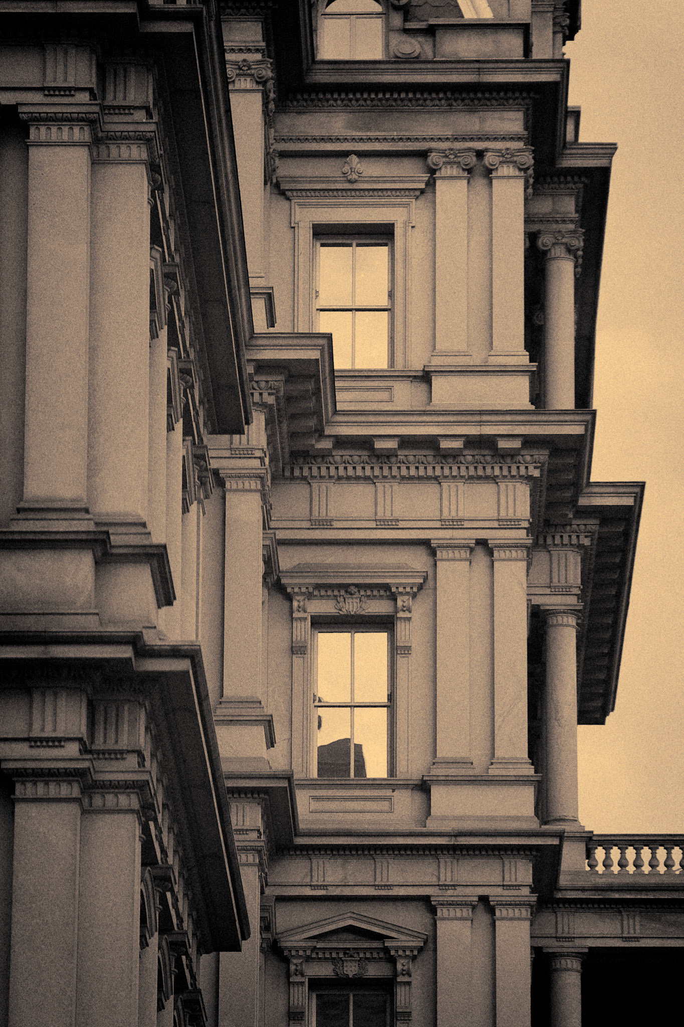 Black & White 00210