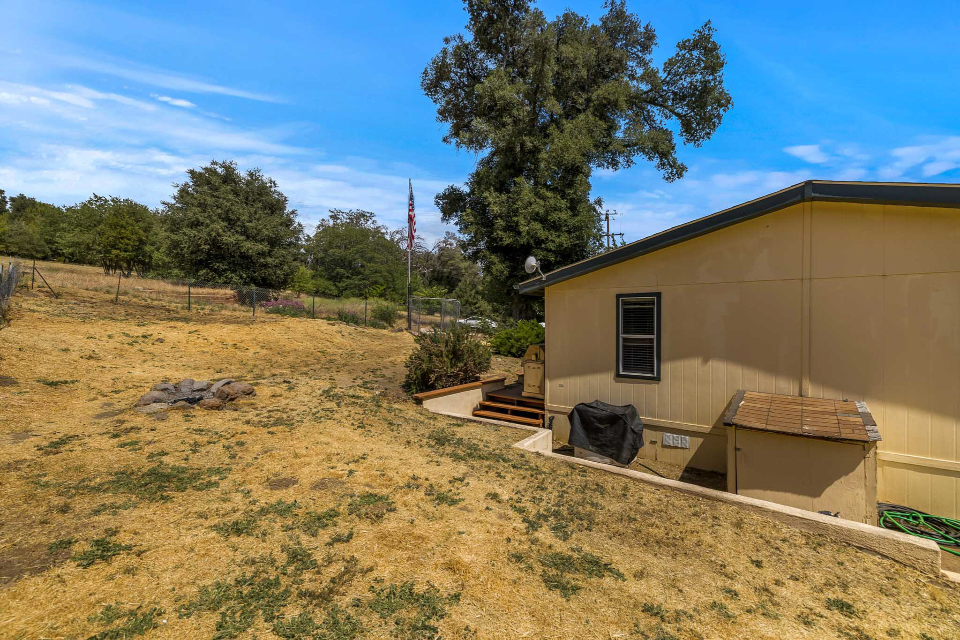 17340 Iron Springs Rd