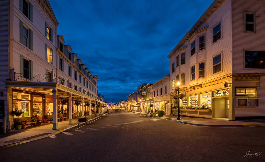 The best photos of Mackinac Island at Night
